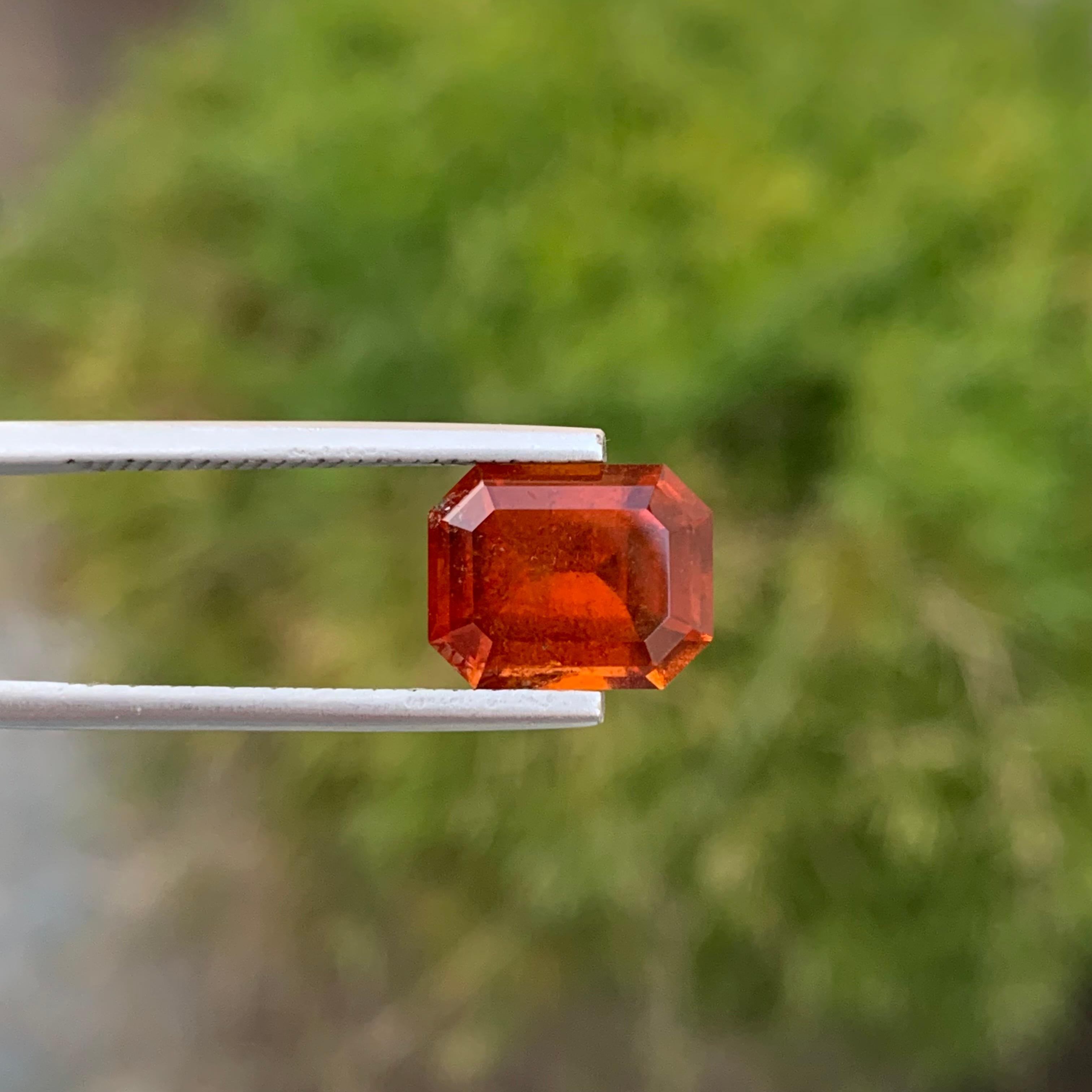 4.80 Carat Natural Loose Spessartine Garnet Emerald Shape Gem For Jewellery For Sale 3