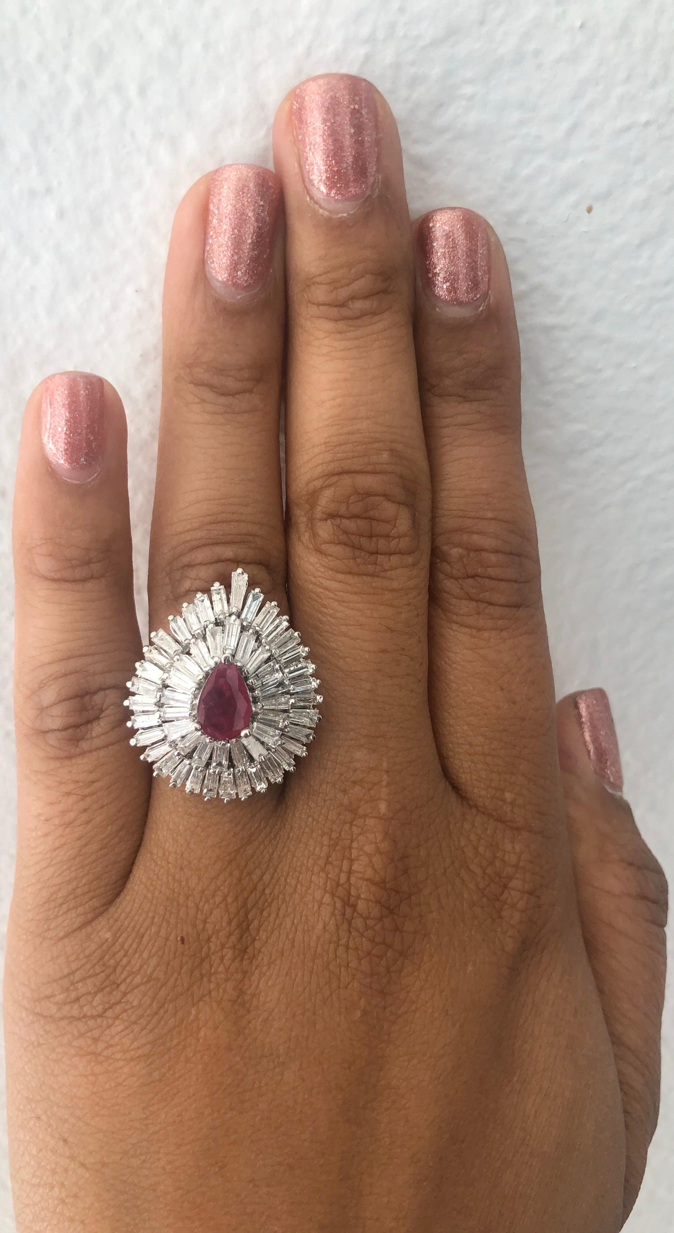 4.80 Carat Natural Ruby Baguette Diamond 14 Karat White Gold Ballerina Ring In New Condition For Sale In Los Angeles, CA