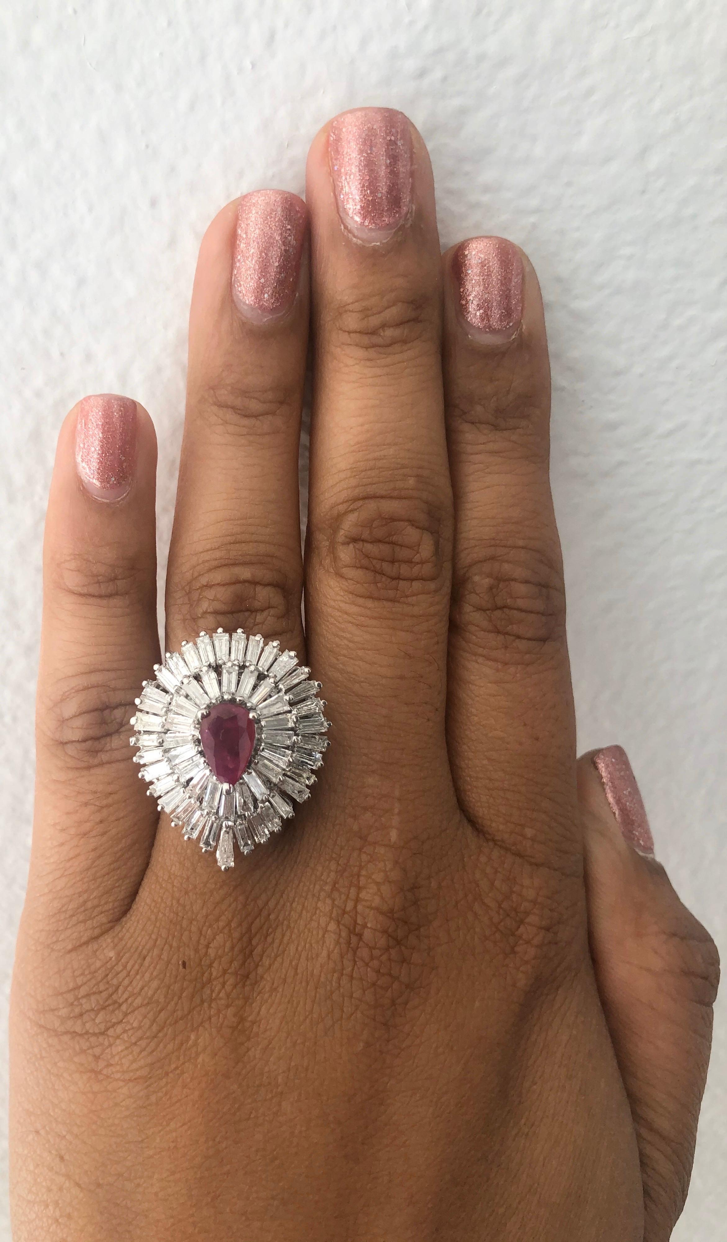 Women's 4.80 Carat Natural Ruby Baguette Diamond 14 Karat White Gold Ballerina Ring For Sale