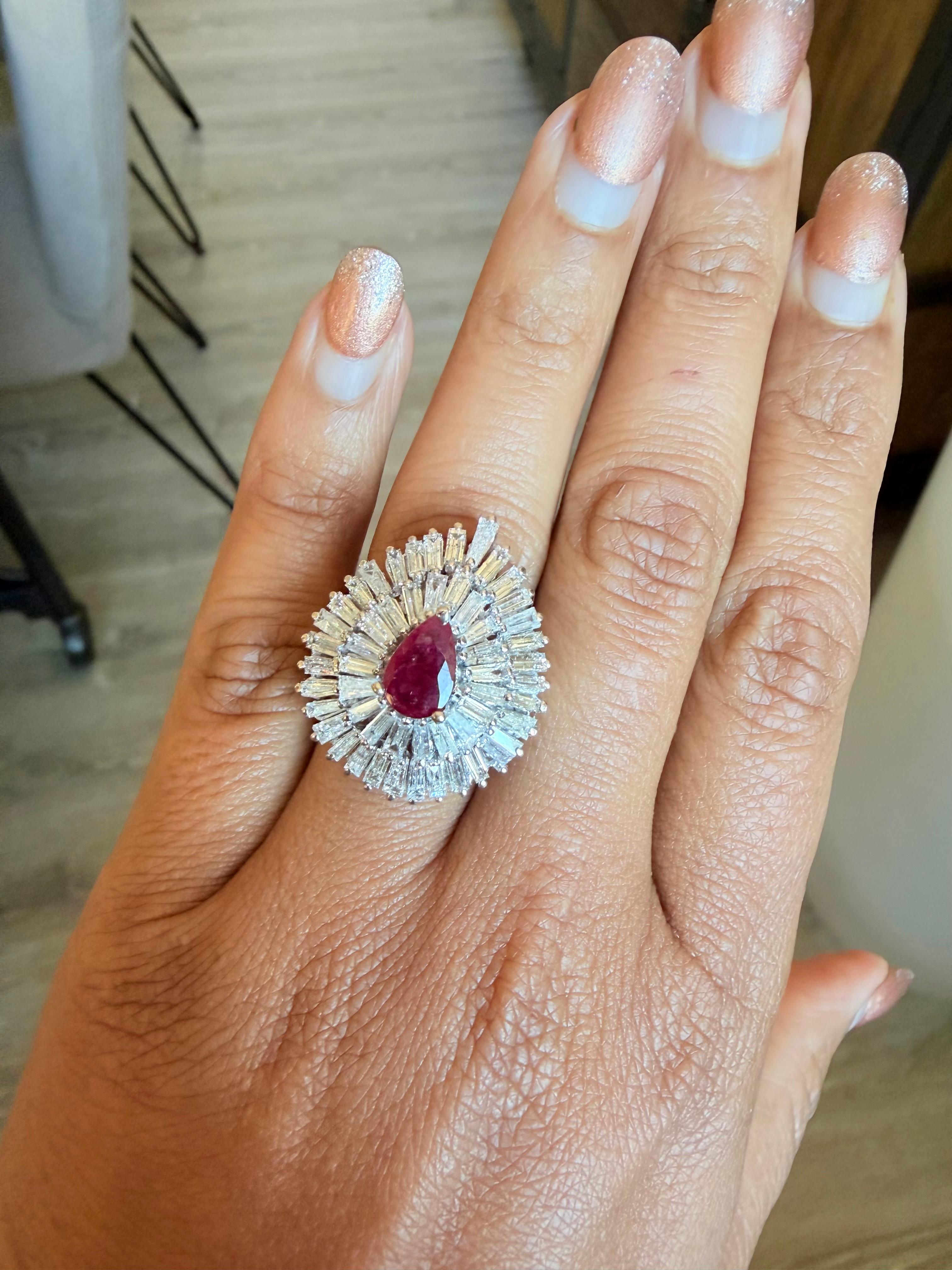 4.80 Carat Natural Ruby Baguette Diamond 14 Karat White Gold Ballerina Ring For Sale 1