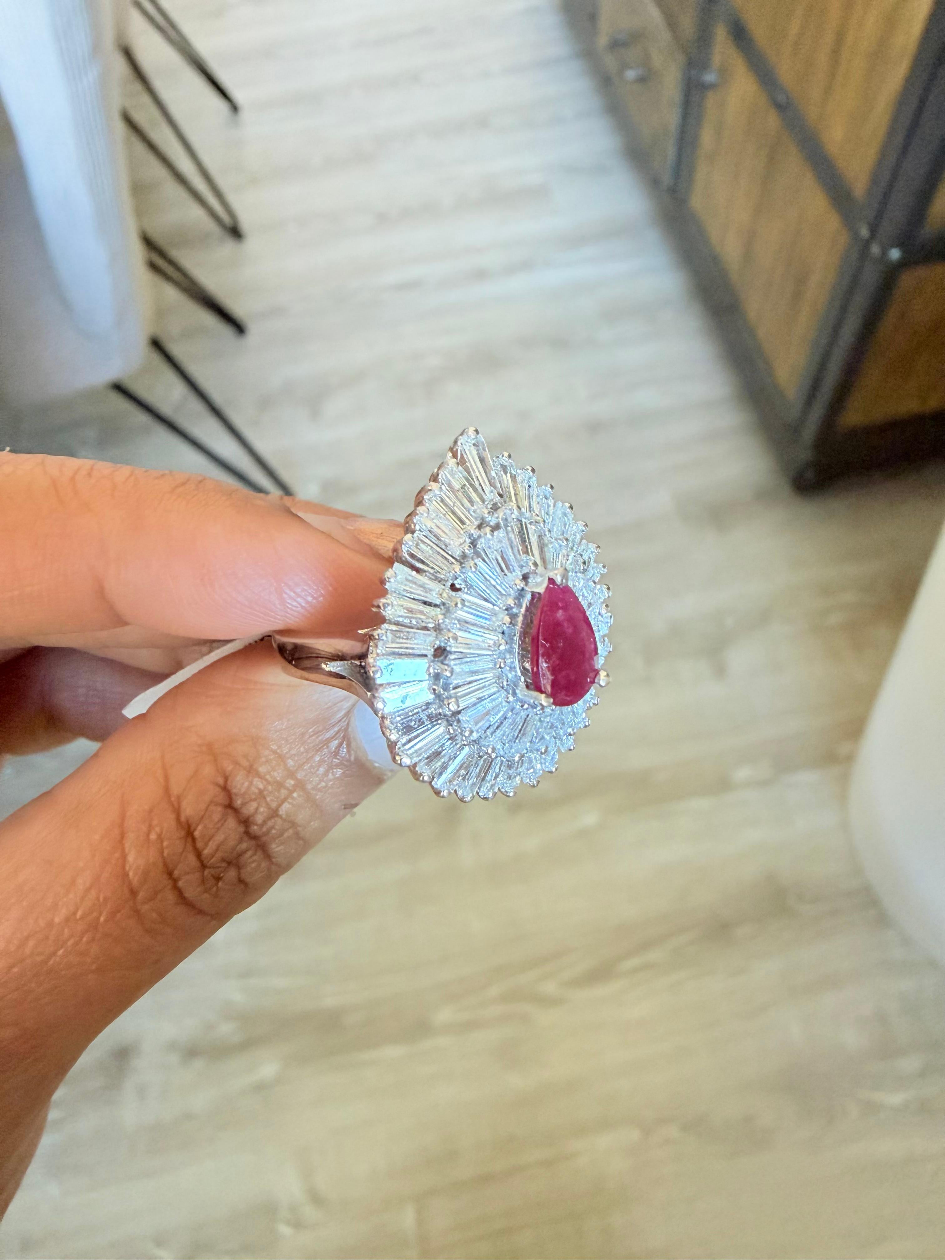 4.80 Carat Natural Ruby Baguette Diamond 14 Karat White Gold Ballerina Ring For Sale 3