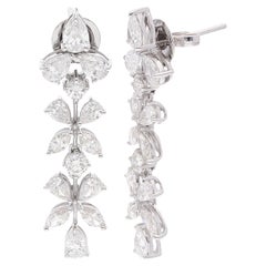 Boucles d'oreilles pendantes en or blanc 18 carats 4.80 carats poire, marquise et diamants ronds