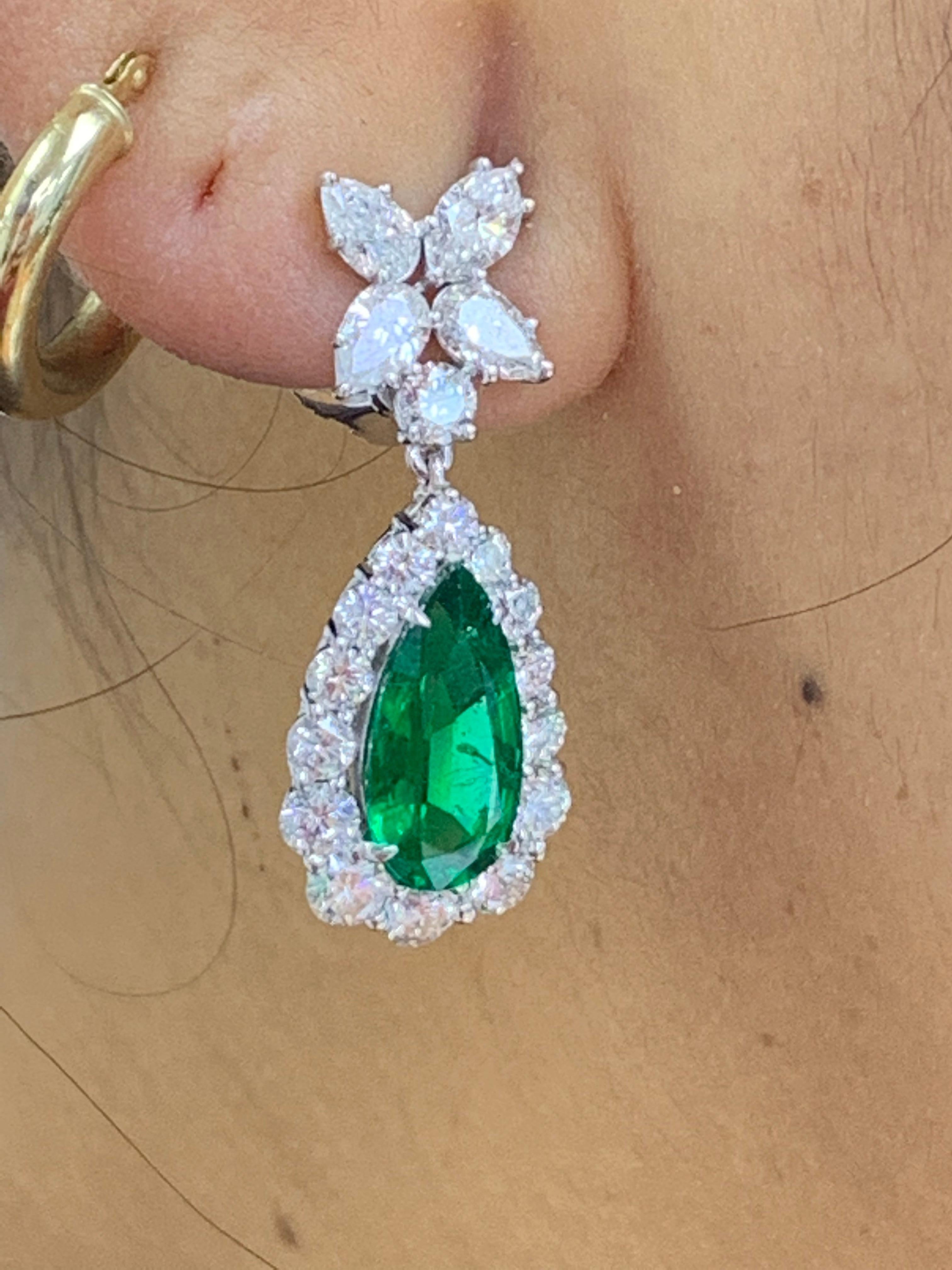 4.80 Carat Pear Shape Emerald and Diamond Drop Earrings in 18K White Gold For Sale 10