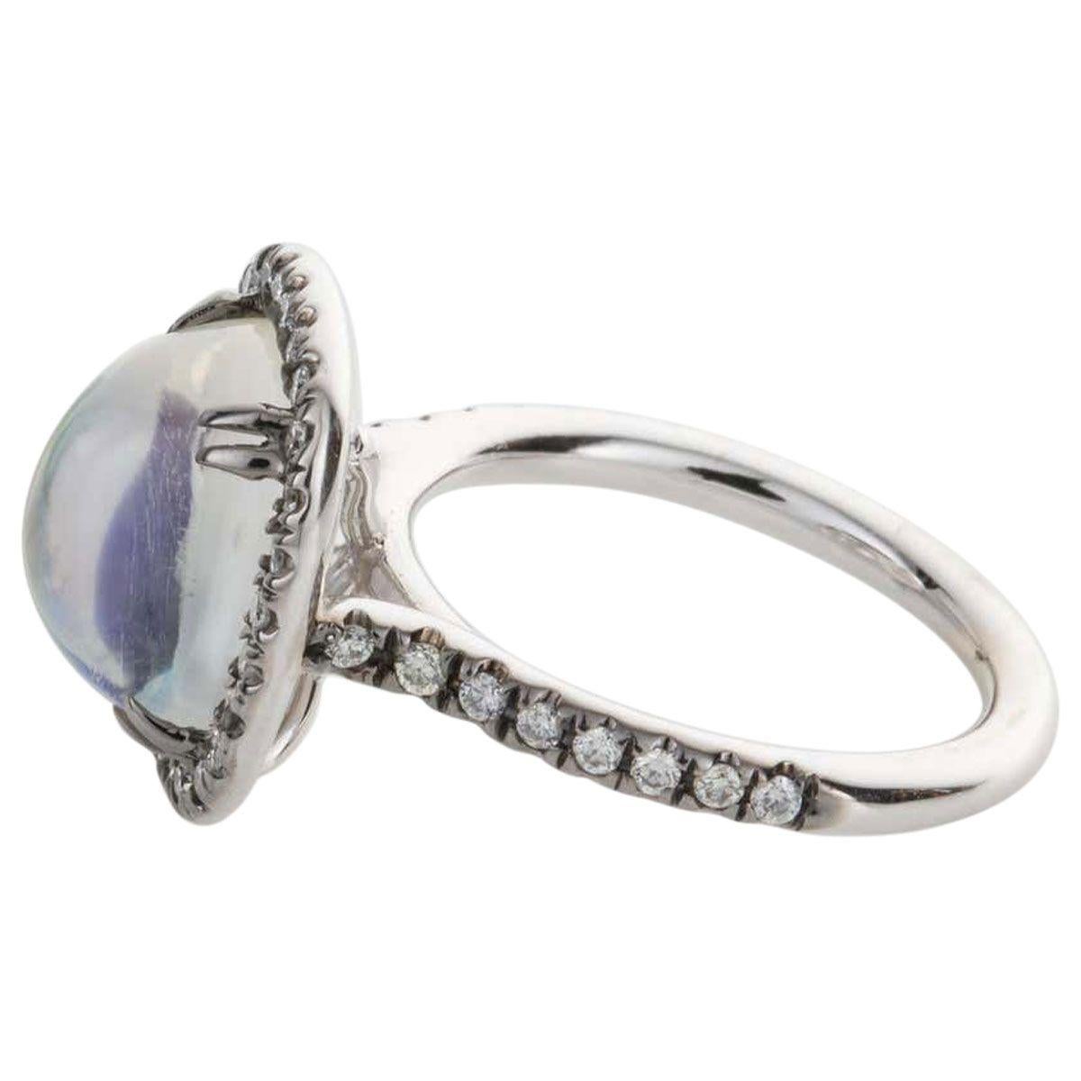 4.80 Carat Rainbow Moonstone & Diamond 18 Karat White Gold Ring In Excellent Condition For Sale In QLD , AU
