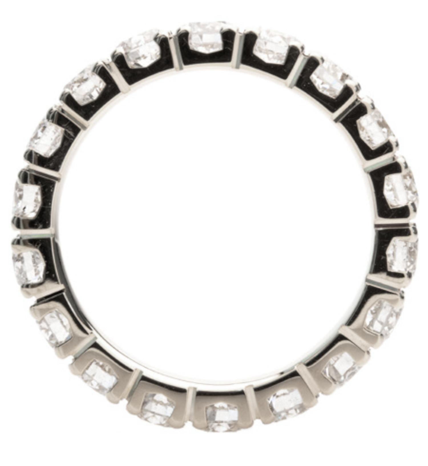 Modern 4.80 Carat Round Brilliant Cut Diamond 18K White Gold Eternity Band Ring For Sale