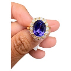 4.80 Carat Tanzanite Diamond 18 Karat Yellow Gold Cocktail Ring