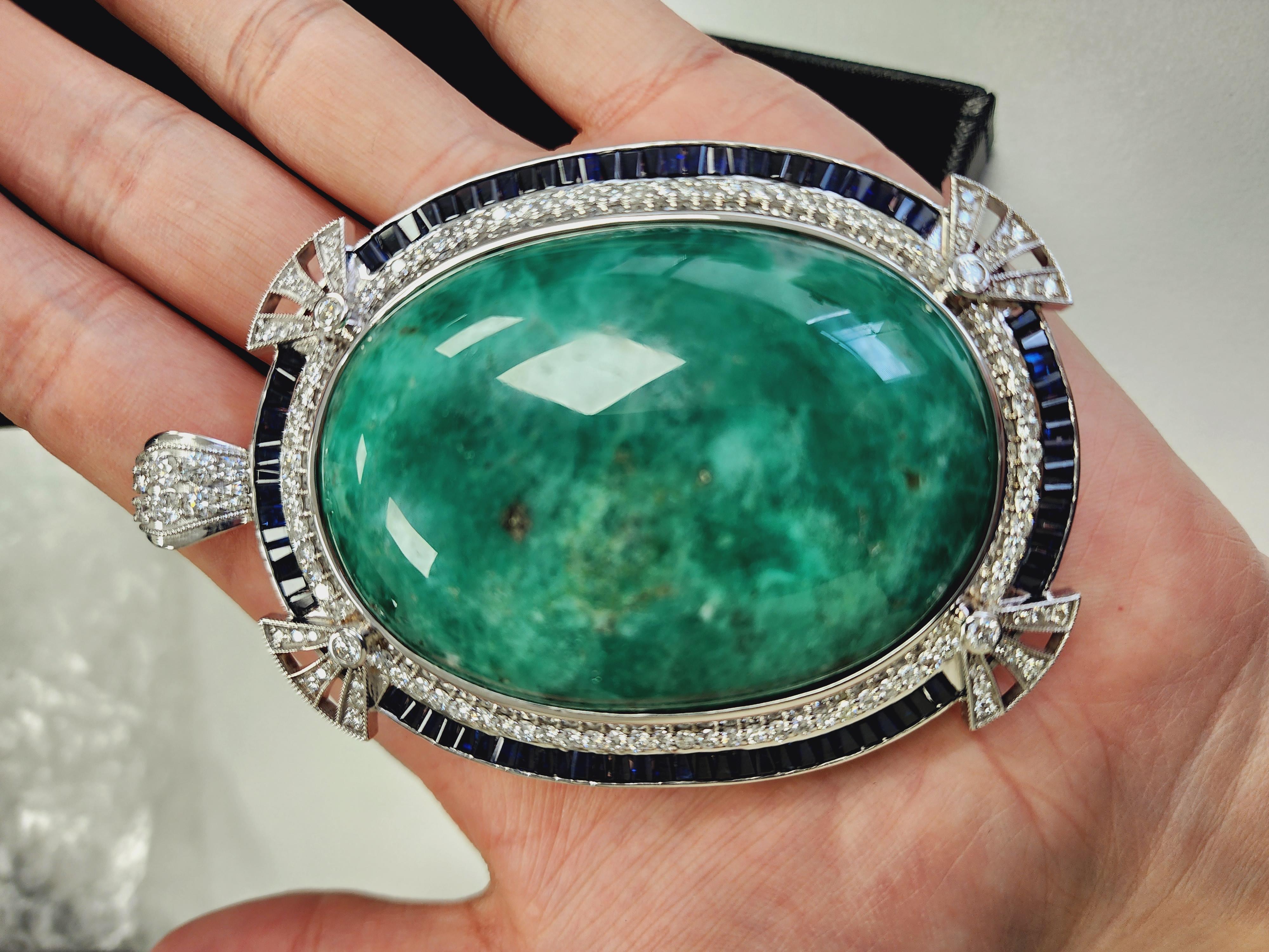 480 Carats Natural Emerald Diamond Sapphire Pendant White Gold 18 Karat For Sale 4