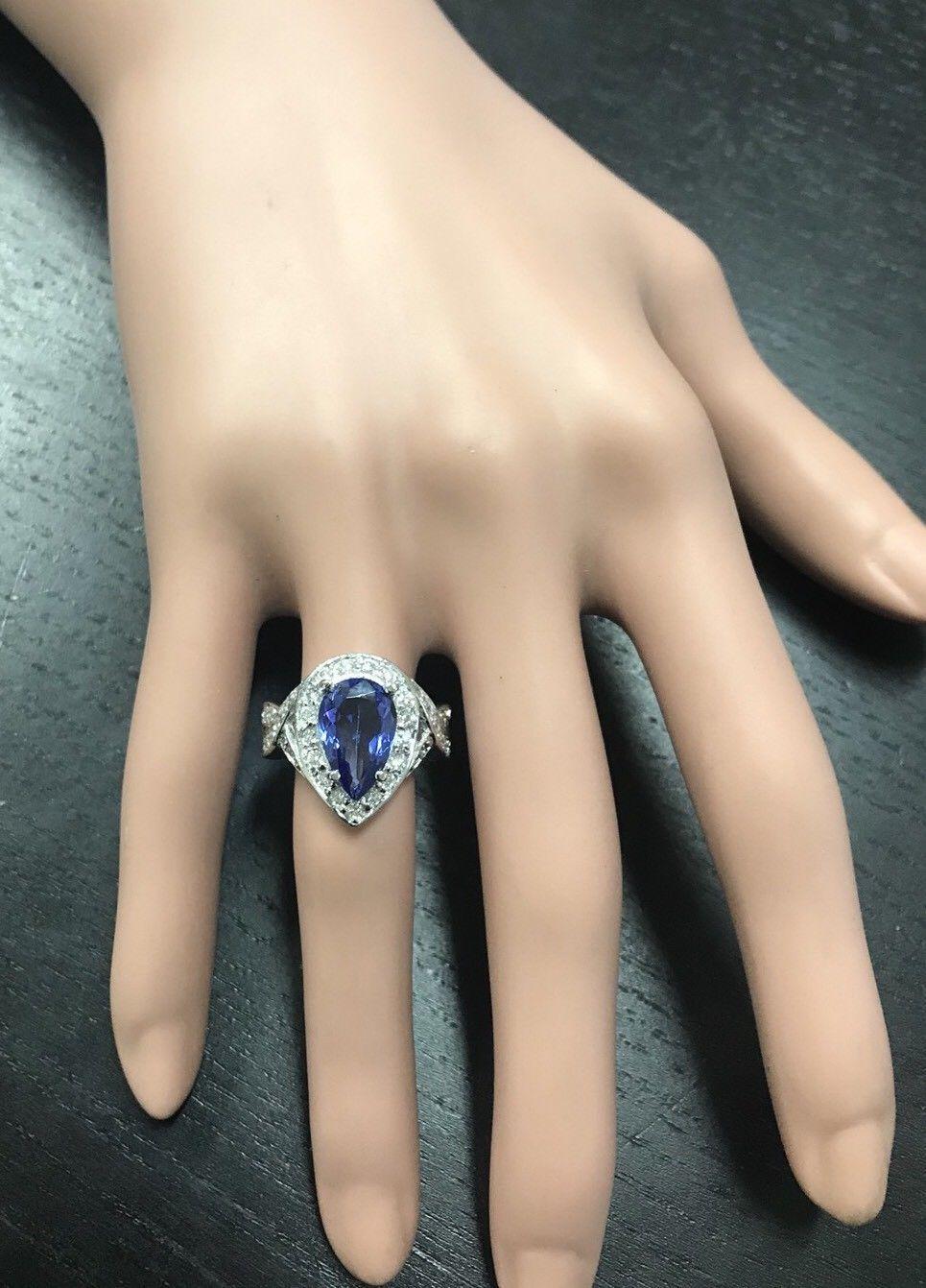 De las mujeres Anillo de oro blanco macizo de 4,80 quilates de tanzanita natural y diamante de 14 quilates en venta