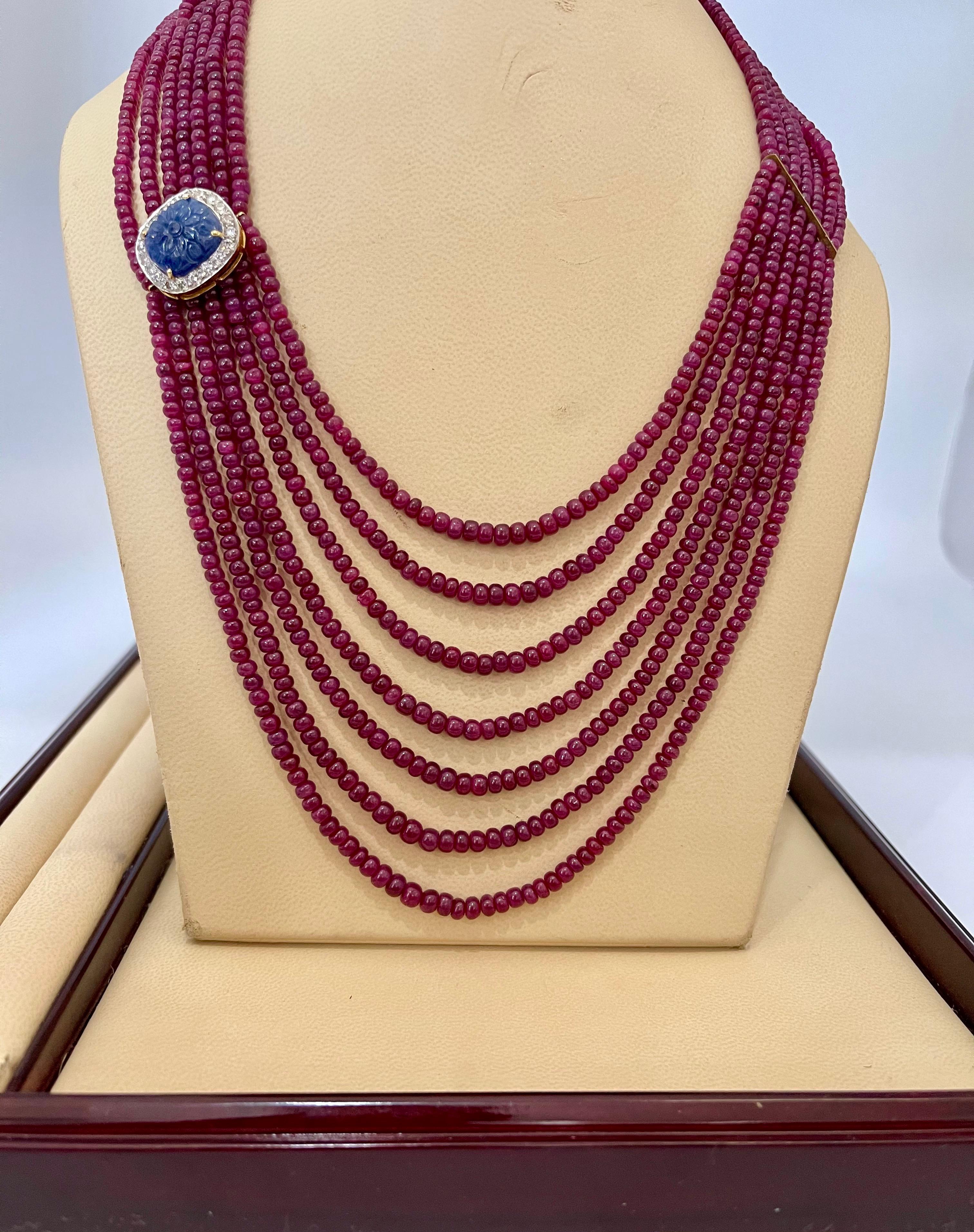 480 Ct 7 Layer Natural Smooth Ruby Bead Necklace 14k Gold Sapphire Diamond Clasp For Sale 2