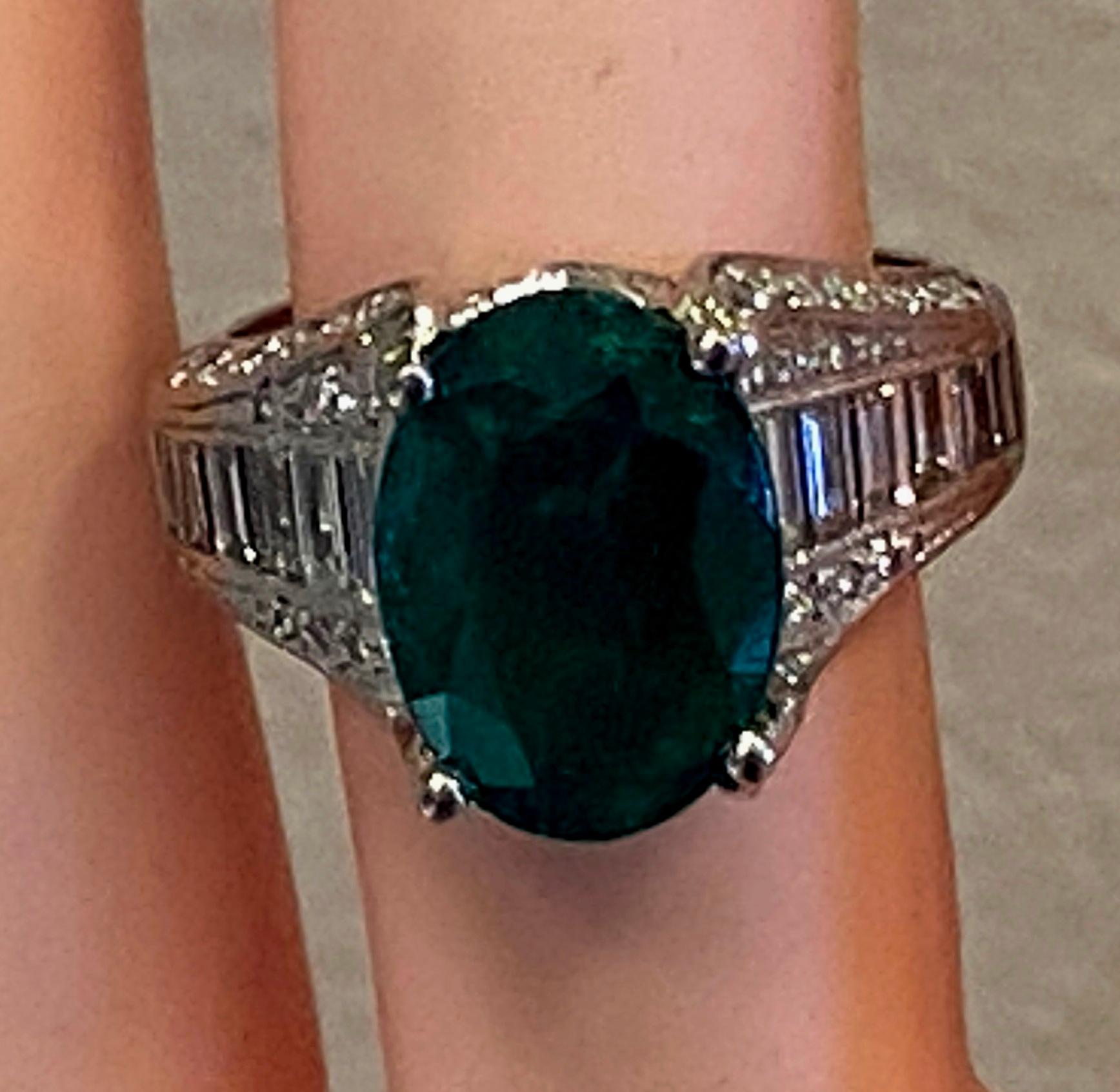 4.80 Carat Emerald and Diamond Ring in Platinum For Sale 1