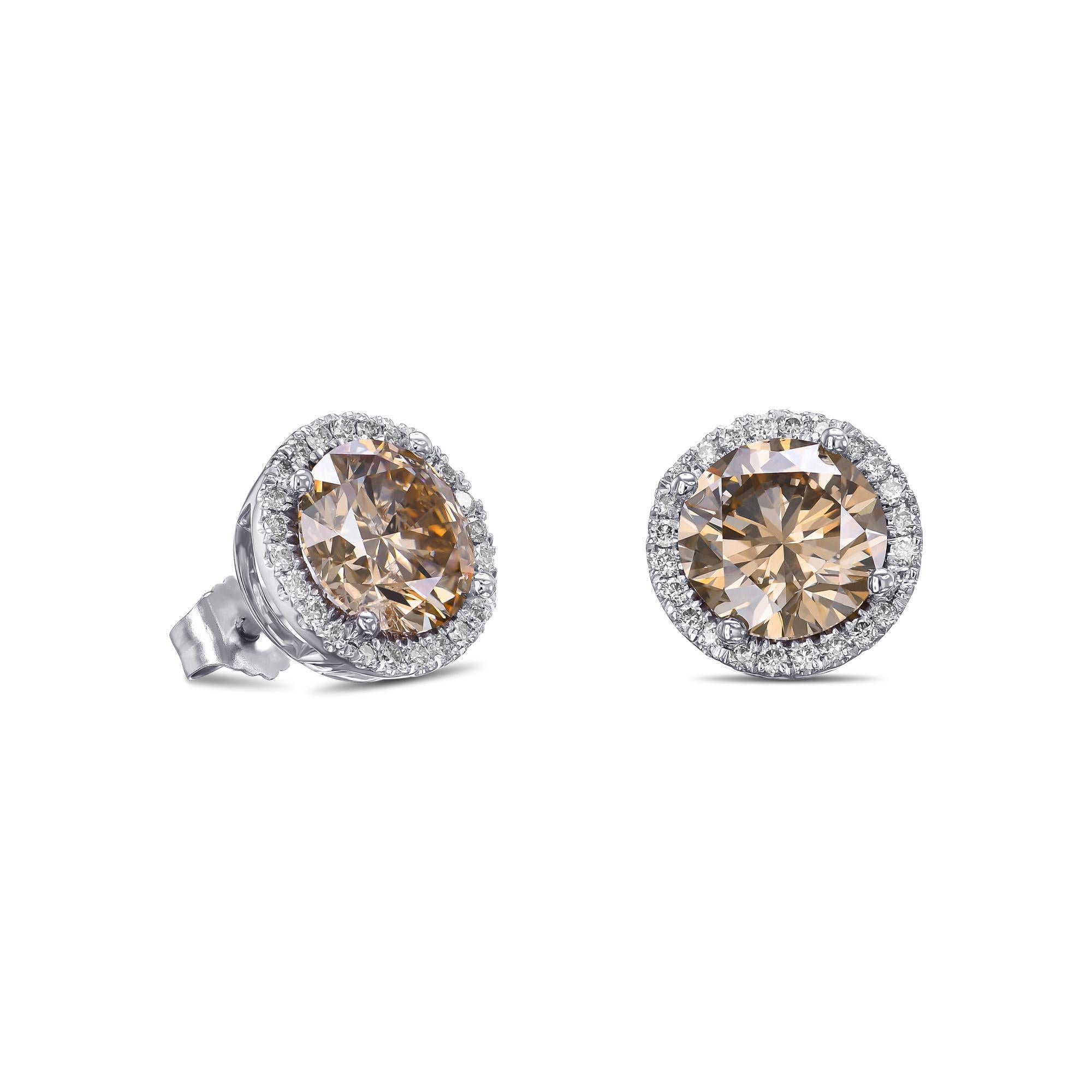 Art Deco NO RESERVE - 4.80cttw Fancy Diamonds, 18 Karat White Gold Halo Earrings