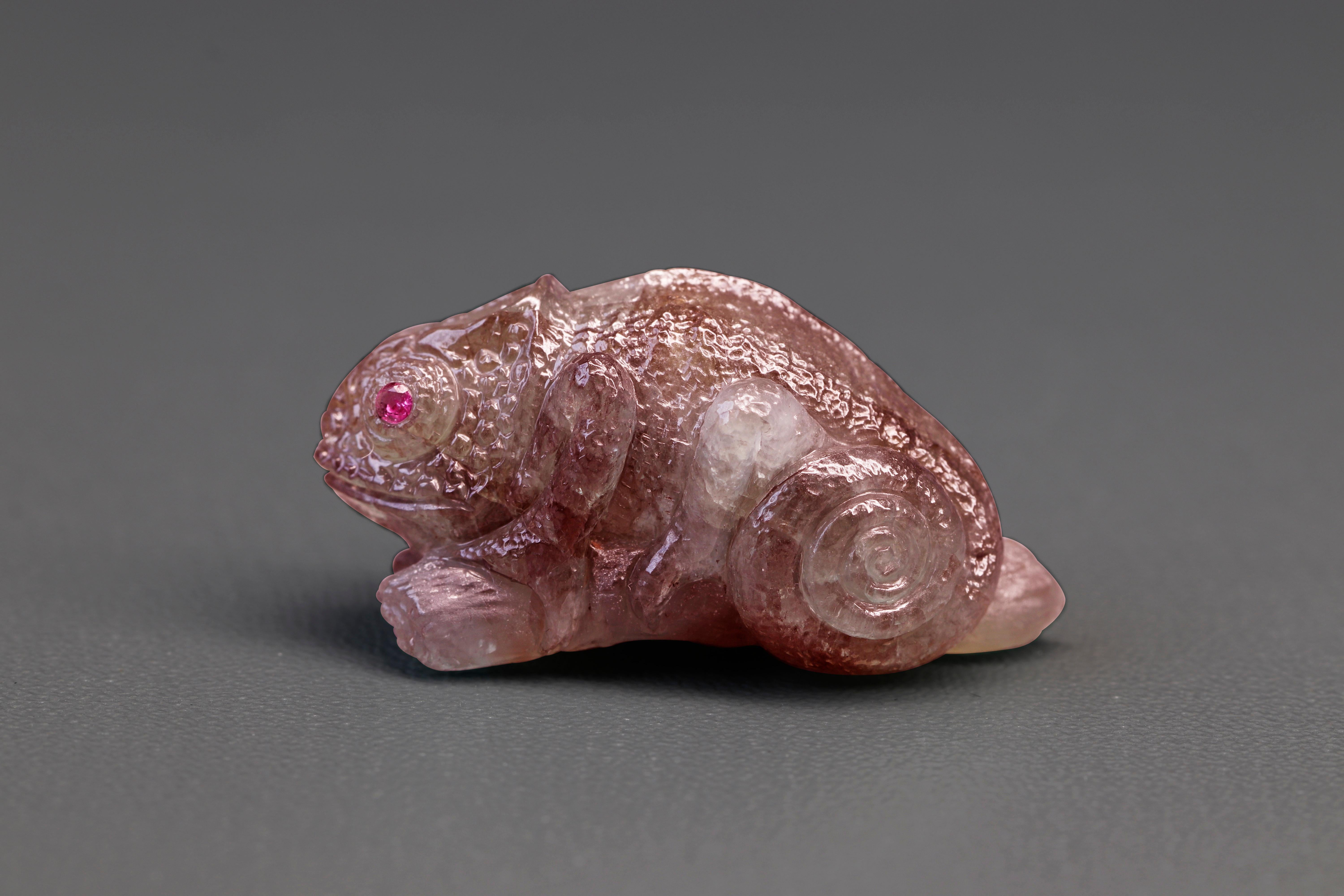 Artisan Chameleon en alexandrite naturelle sculptée de 48,02 carats en vente