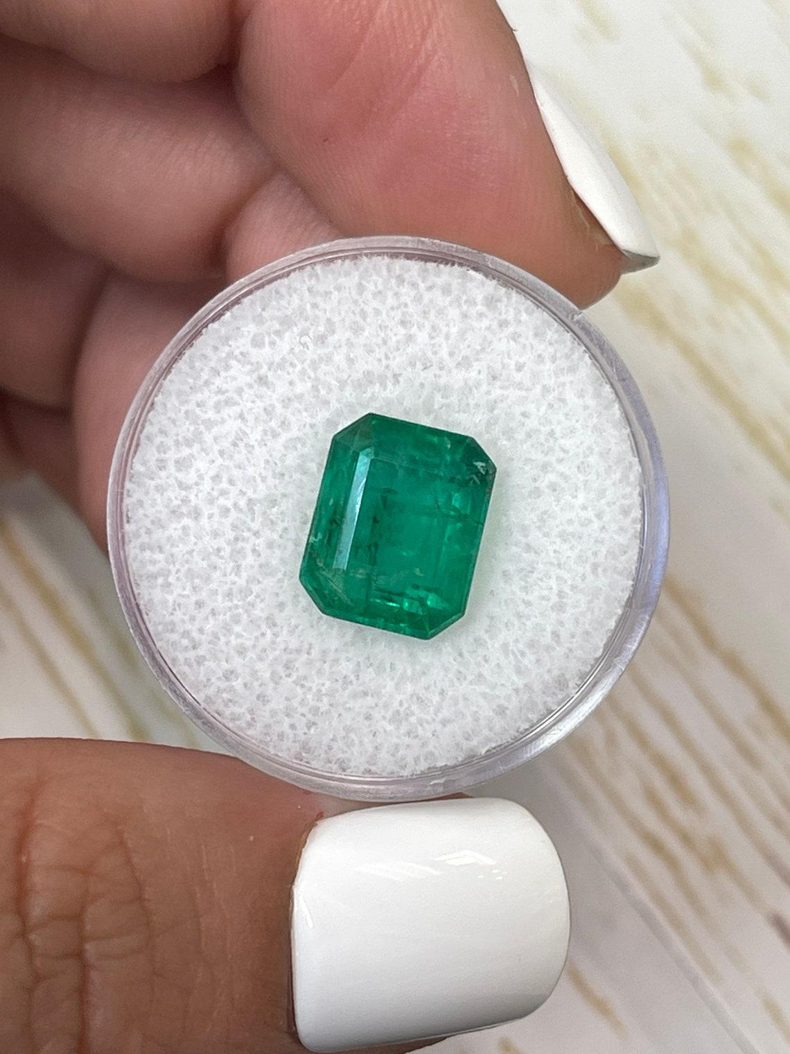 4,81 Karat 11x9 mittelgrüner sambischer Smaragd - Smaragdschliff Mai-Geburtsstein Edelstein im Zustand „Neu“ im Angebot in Jupiter, FL