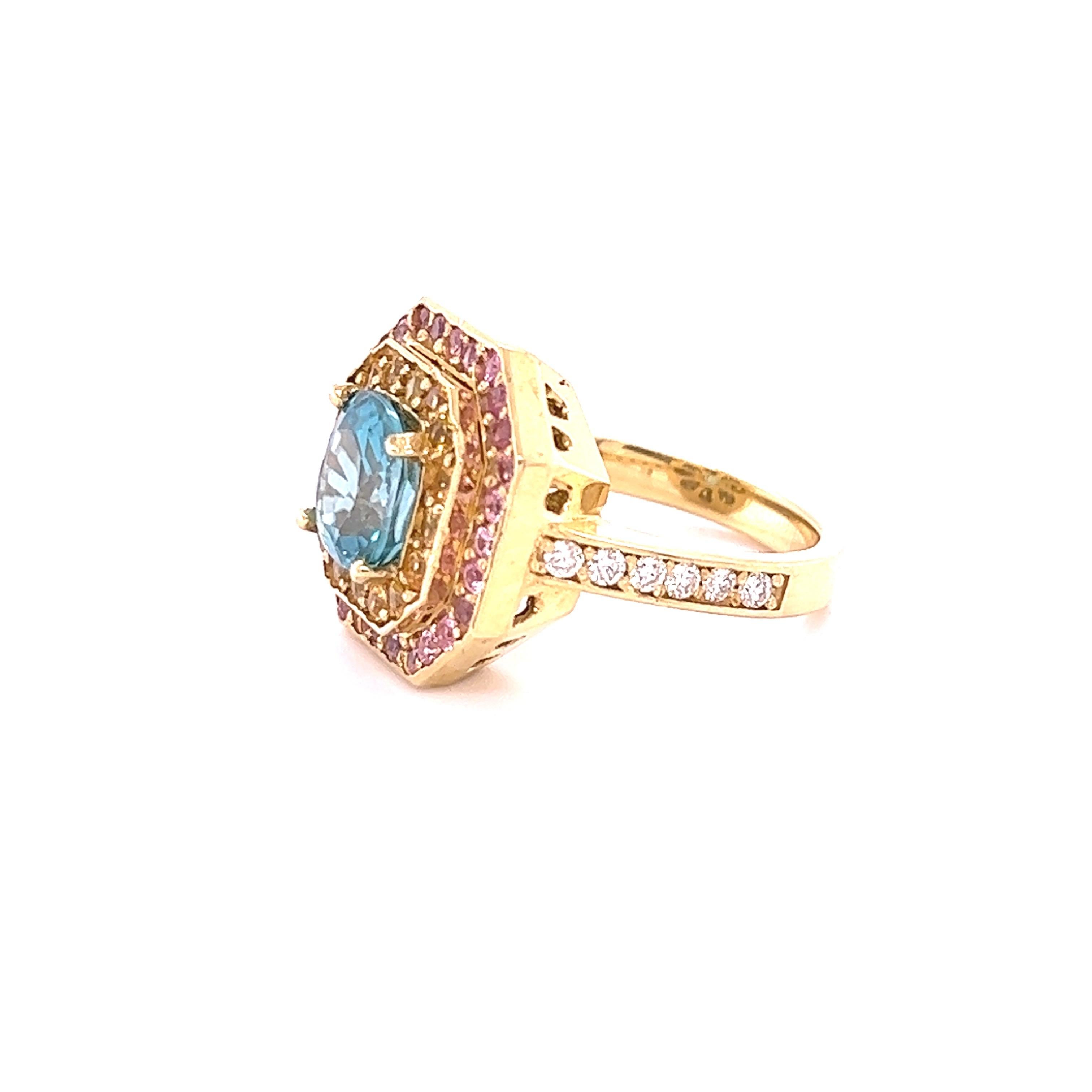 Contemporary 4.81 Carat Blue Zircon Sapphire Diamond Yellow Gold Cocktail Ring For Sale