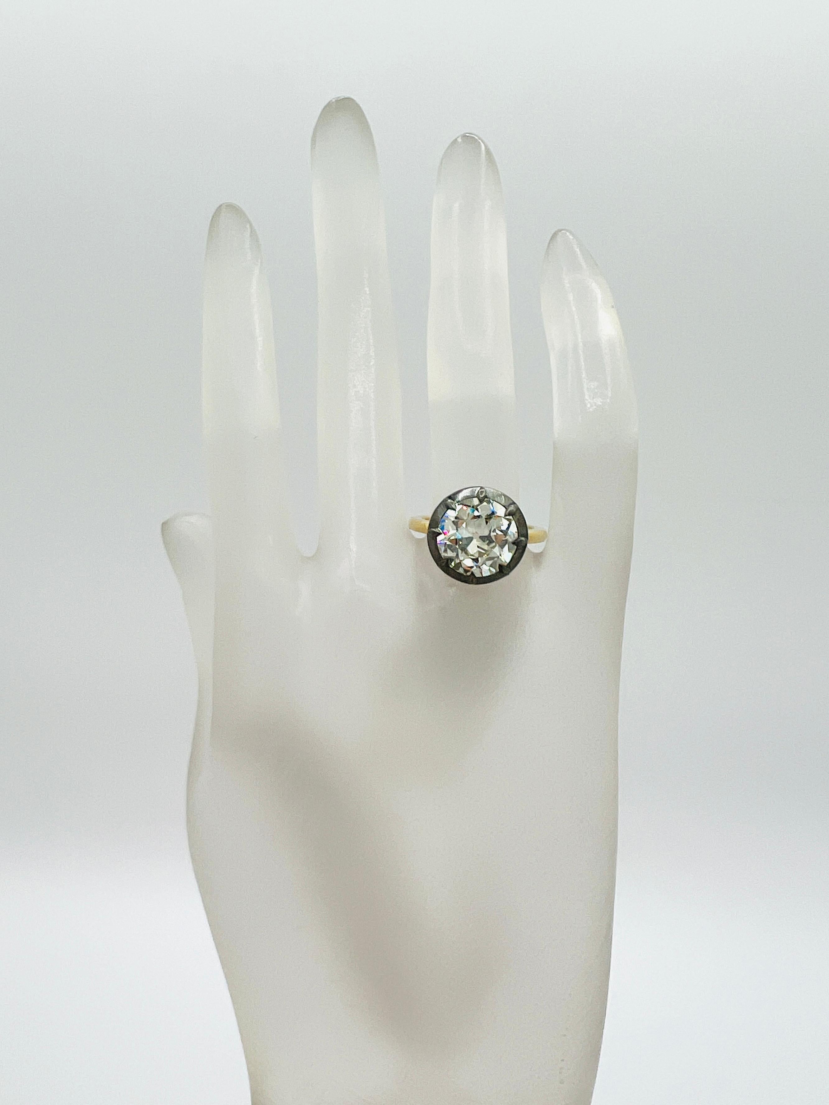 Anillo de diamantes europeos antiguos de 4,81 quilates en rodio negro y oro amarillo de 18 quilates Corte europeo antiguo en venta