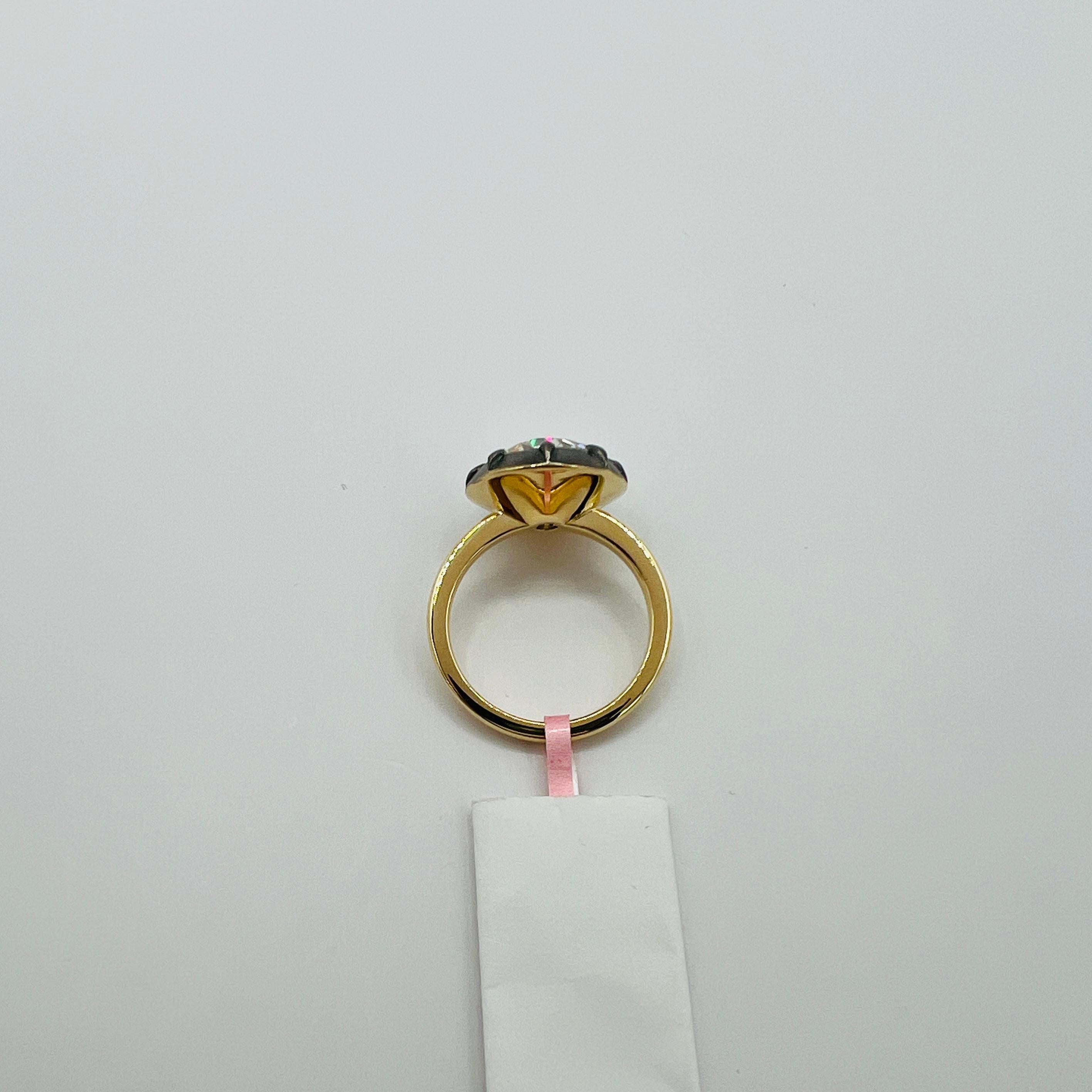 Anillo de diamantes europeos antiguos de 4,81 quilates en rodio negro y oro amarillo de 18 quilates en venta 2