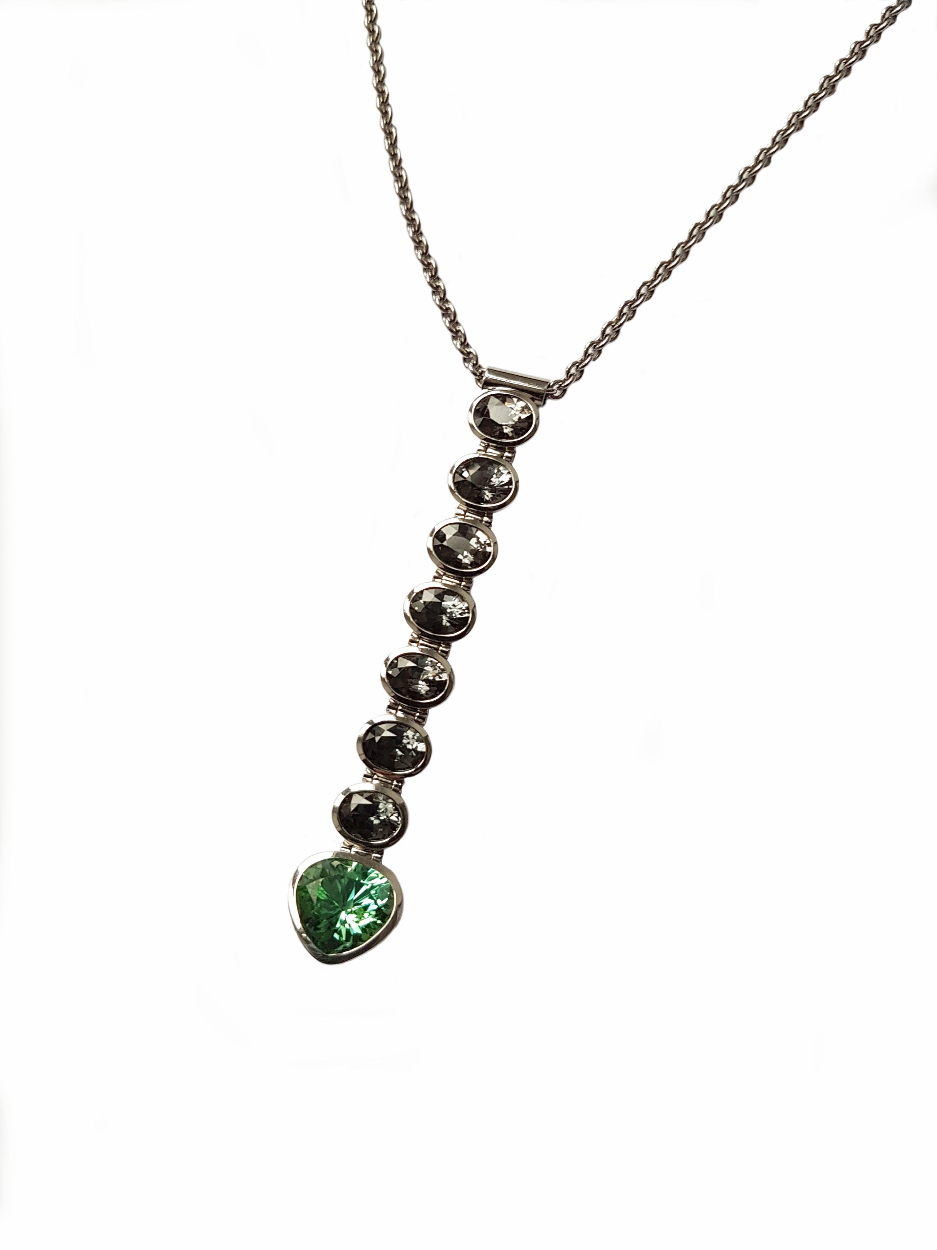 Modern 4.81 Carat Tourmaline 8.78 Carat Spinels Platinum Necklace by Georg Spreng