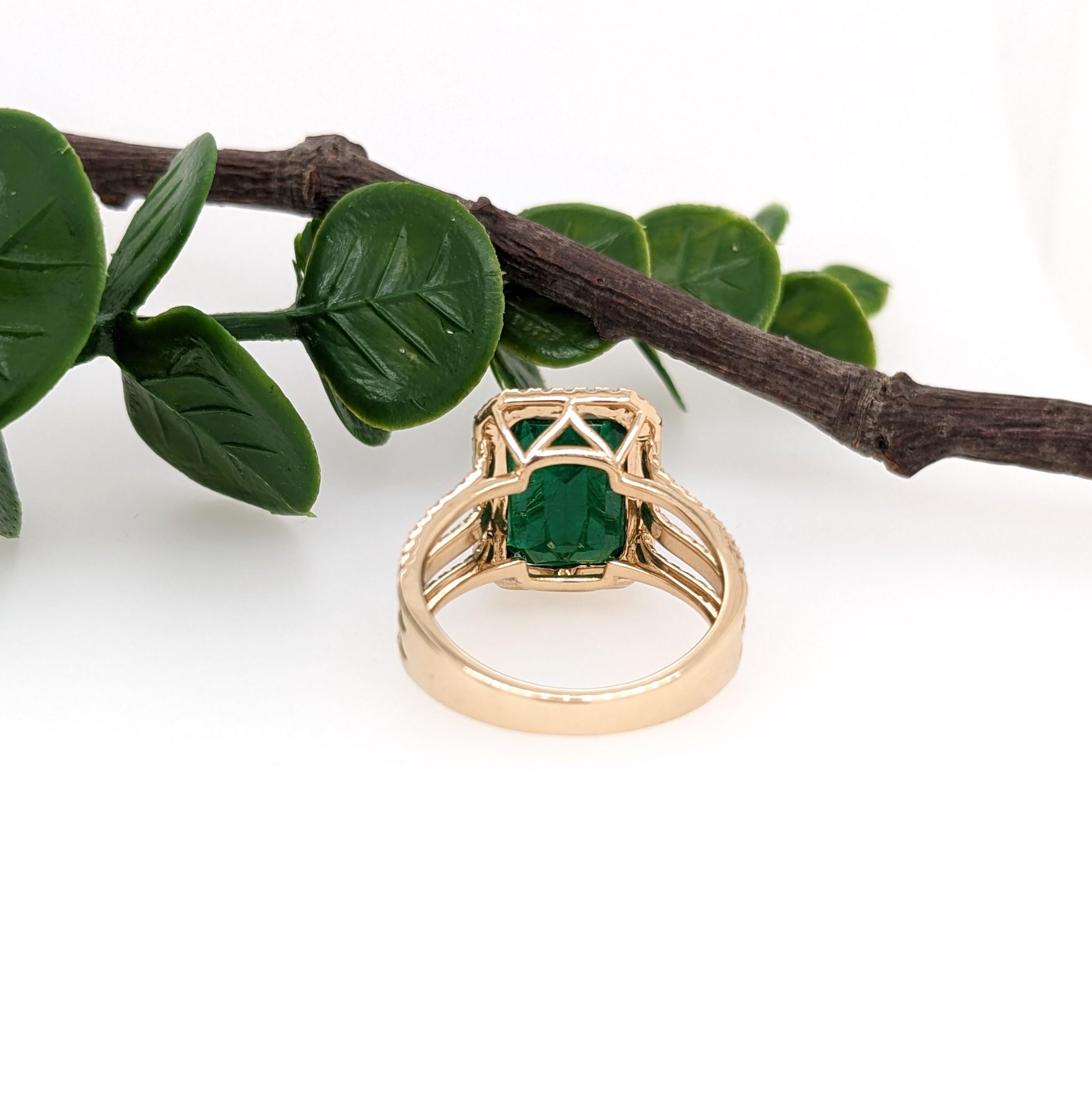 4.81ct Emerald Ring w Natural Diamond in 14K Yellow Gold Halo Emerald Cut 12x9mm For Sale 2