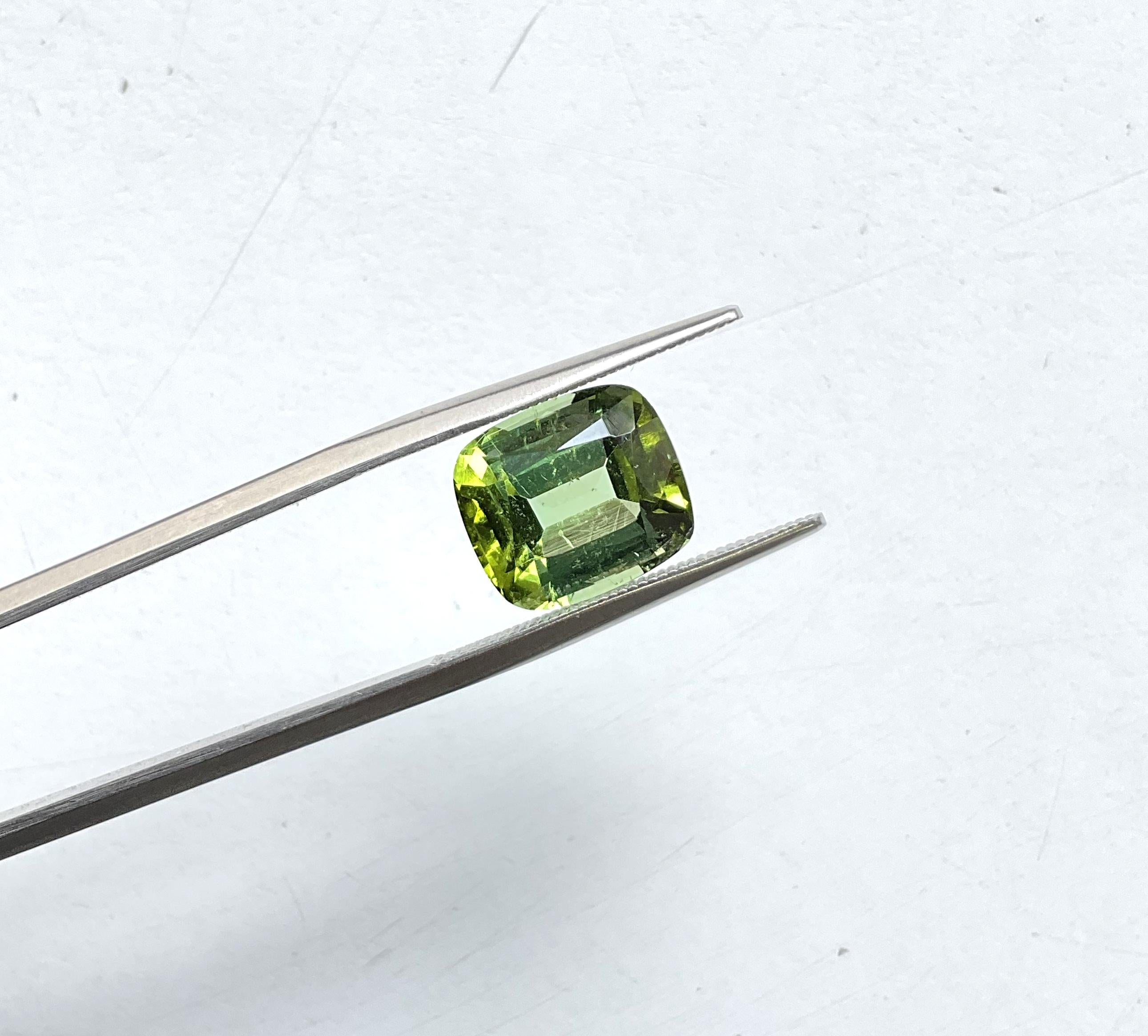 4,82 Karat Top Qualität Grüner Turmalin Cushion CutStein für Schmuck Natürlicher Edelstein im Zustand „Neu“ im Angebot in Jaipur, RJ