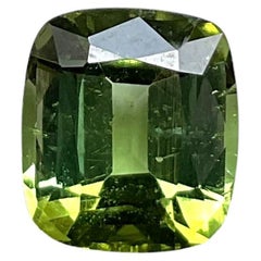 Pierre précieuse naturelle de taille coussin de 4,82 carats de qualité supérieure pour les bijoux