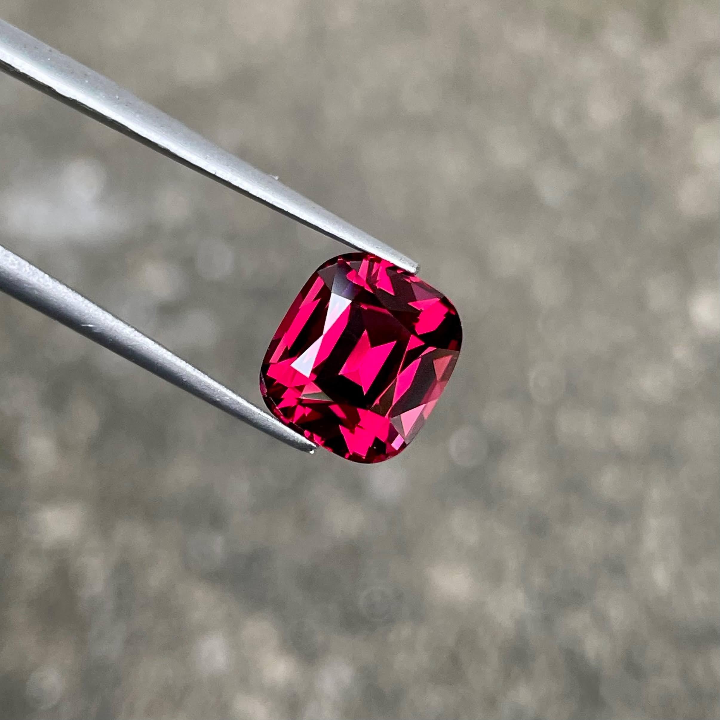4,82 quilates Granate rojo rosado talla cojín Piedra preciosa natural de Tanzania Corte cojín en venta