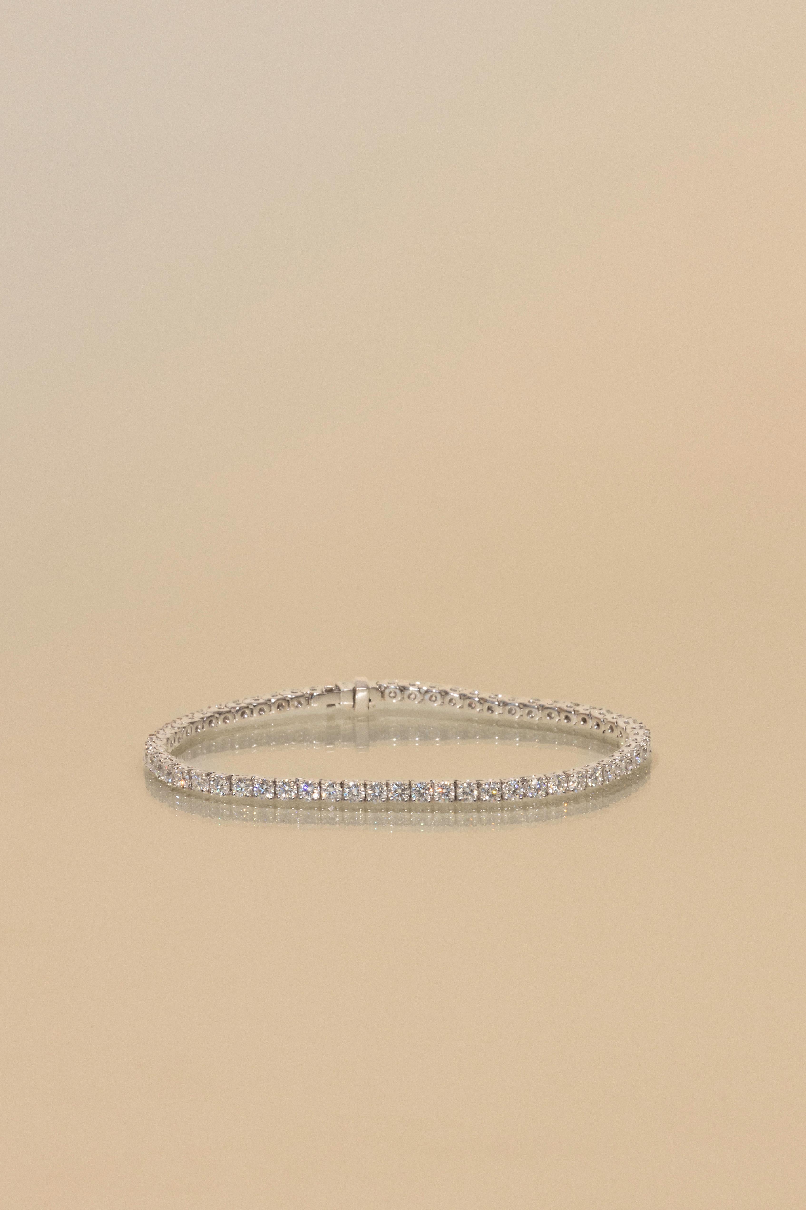 4.82 ct Tennis Bracelet, FG VS Diamonds 2.70mm in White Gold In New Condition For Sale In Brasschaat, BE