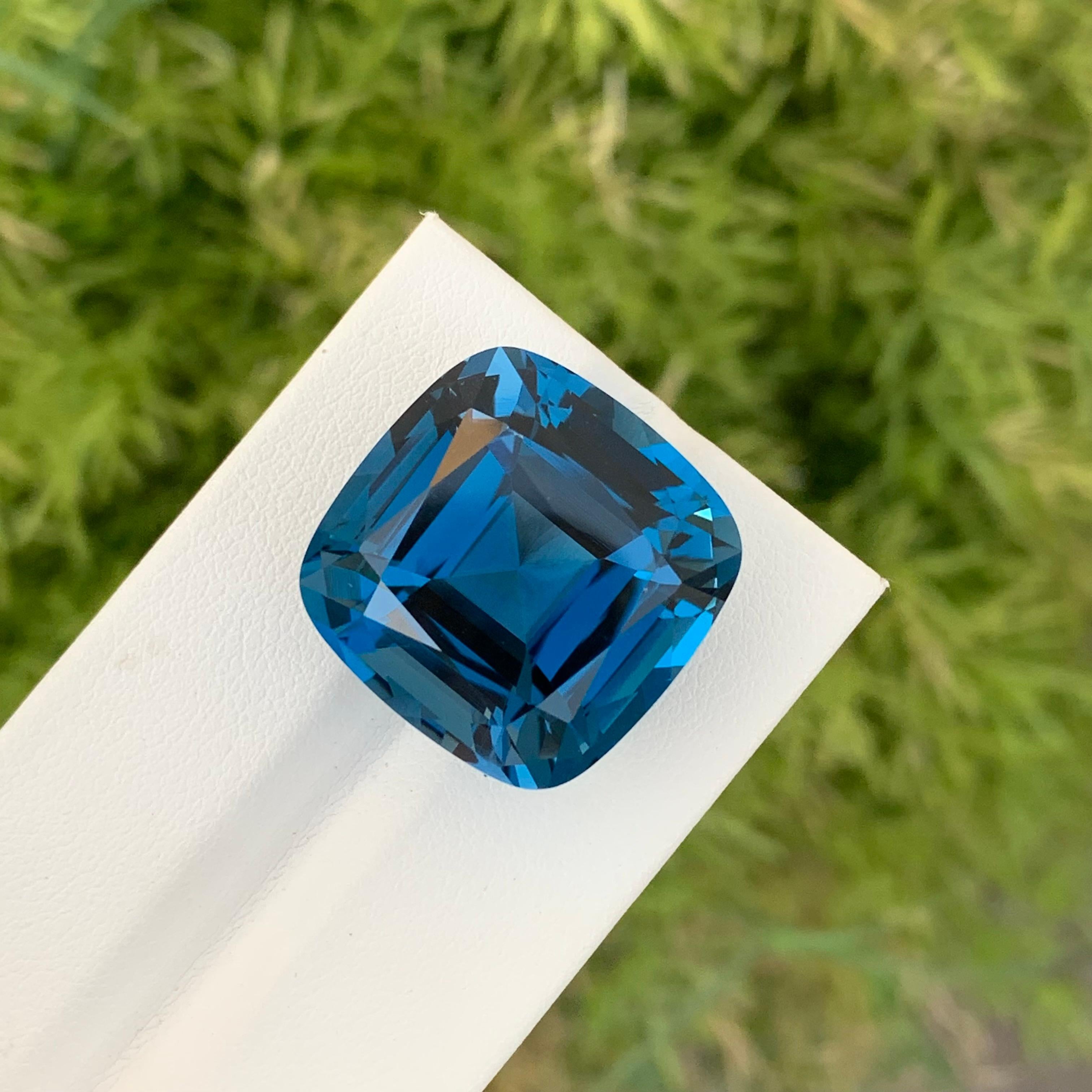 Square Cut 48.25 Carat Huge Loose Deep Blue London Blue Topaz Gemstone For Pendant