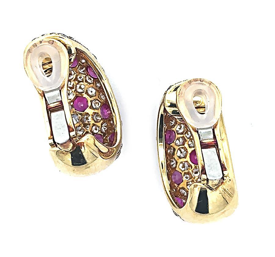 Boucles d'oreilles en or 4.82ct Diamond 3.94ct Ruby Bon état - En vente à New York, NY