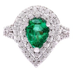 4.83 Carat Natural Emerald 18 Karat Solid White Gold Diamond Ring