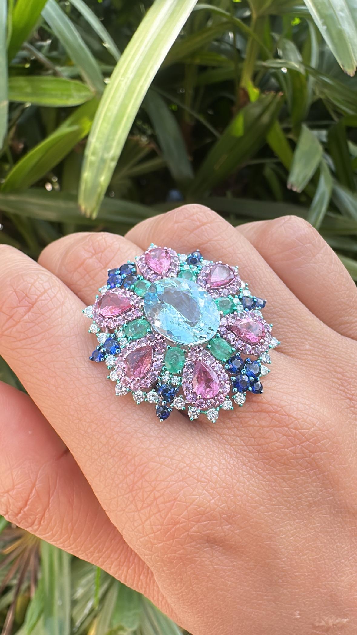 4.83 carats, Aquamarine, Blue & Pink Sapphires, Emerald & Diamonds Cocktail Ring For Sale 6