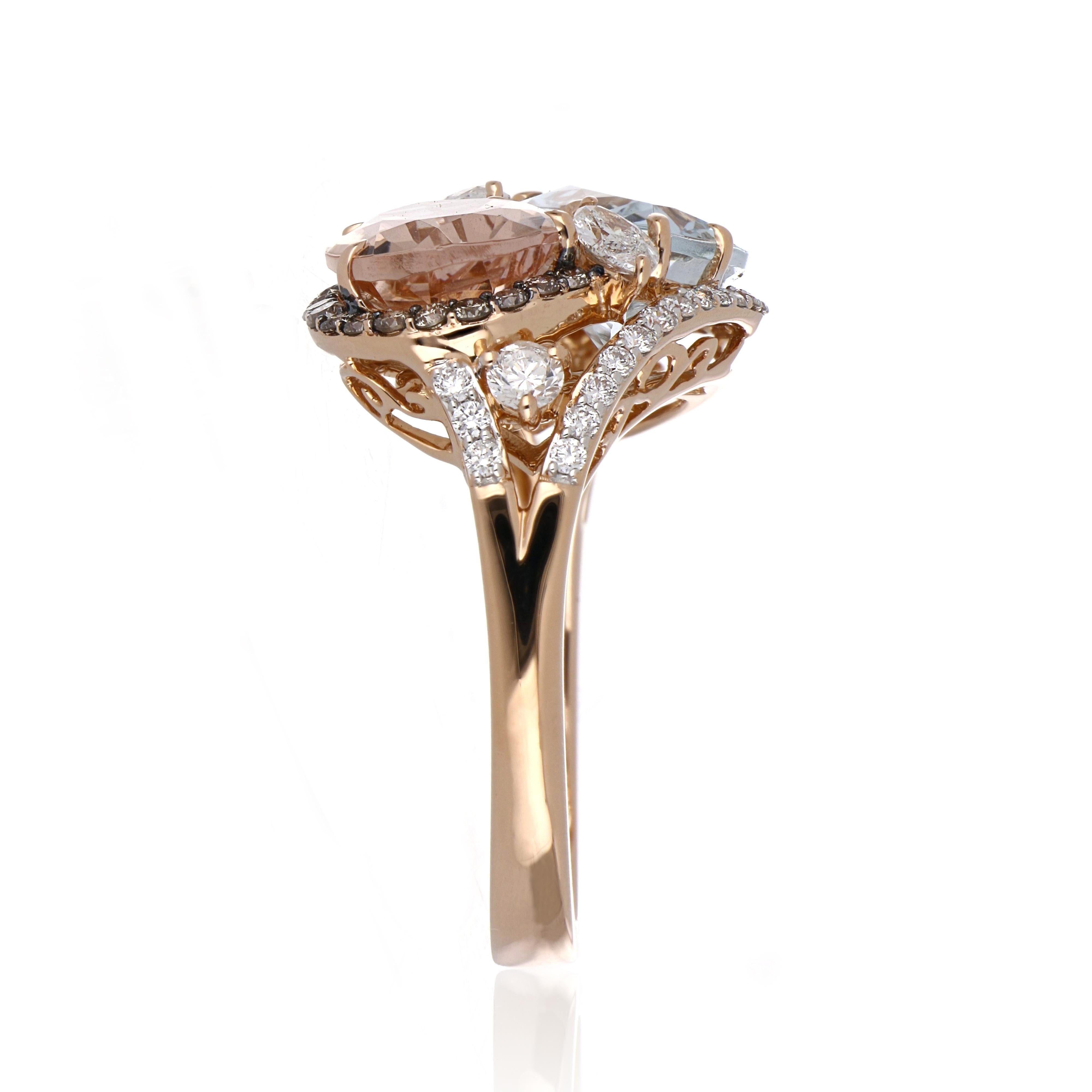 Women's 4.83 Carat Total Morganite and Aquamarine Ring with Diamonds 18 Karat Rose Gold For Sale