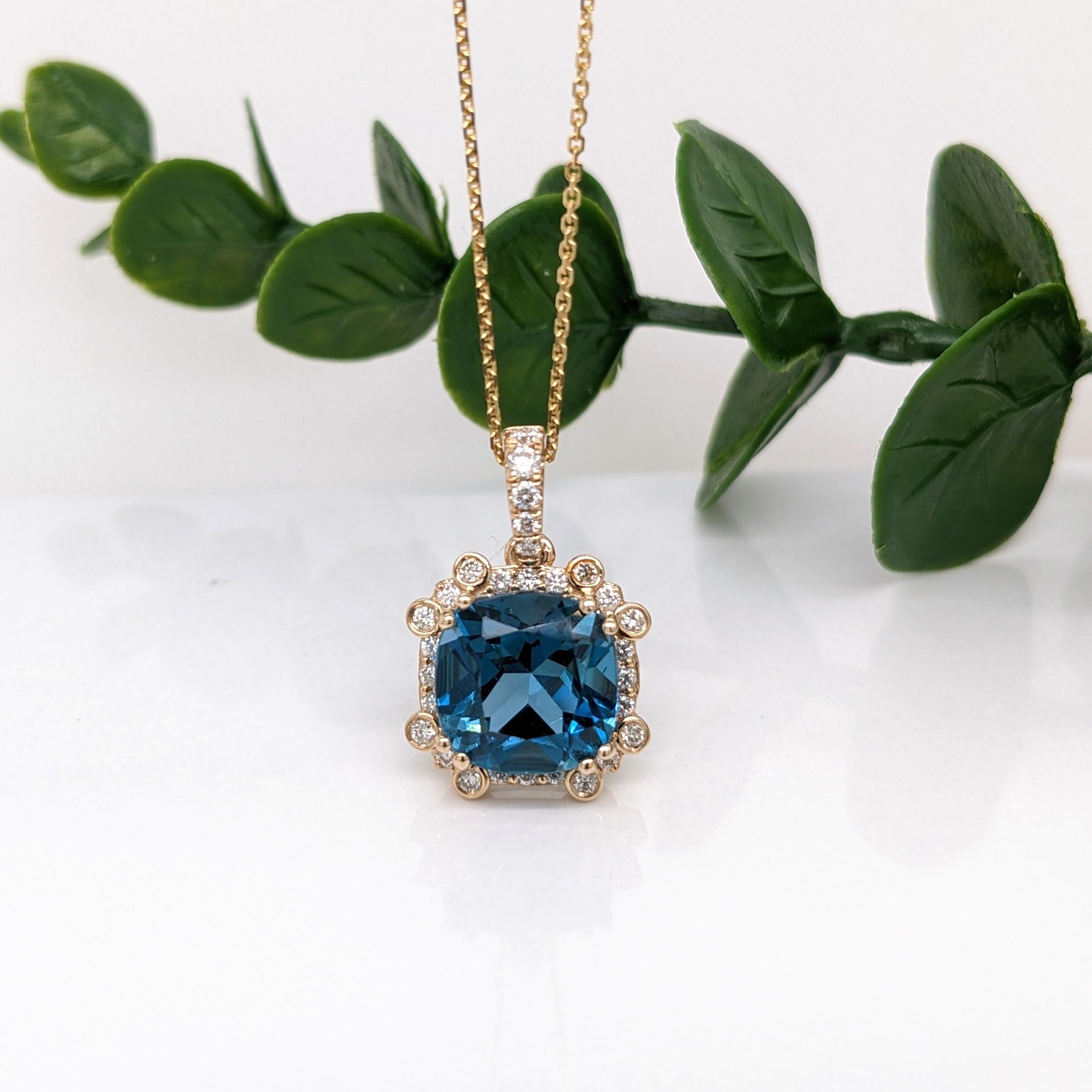 4.83ct London Topaz Pendant w Diamonds in Solid 14K Yellow Gold Cushion Cut 9mm In New Condition For Sale In Columbus, OH