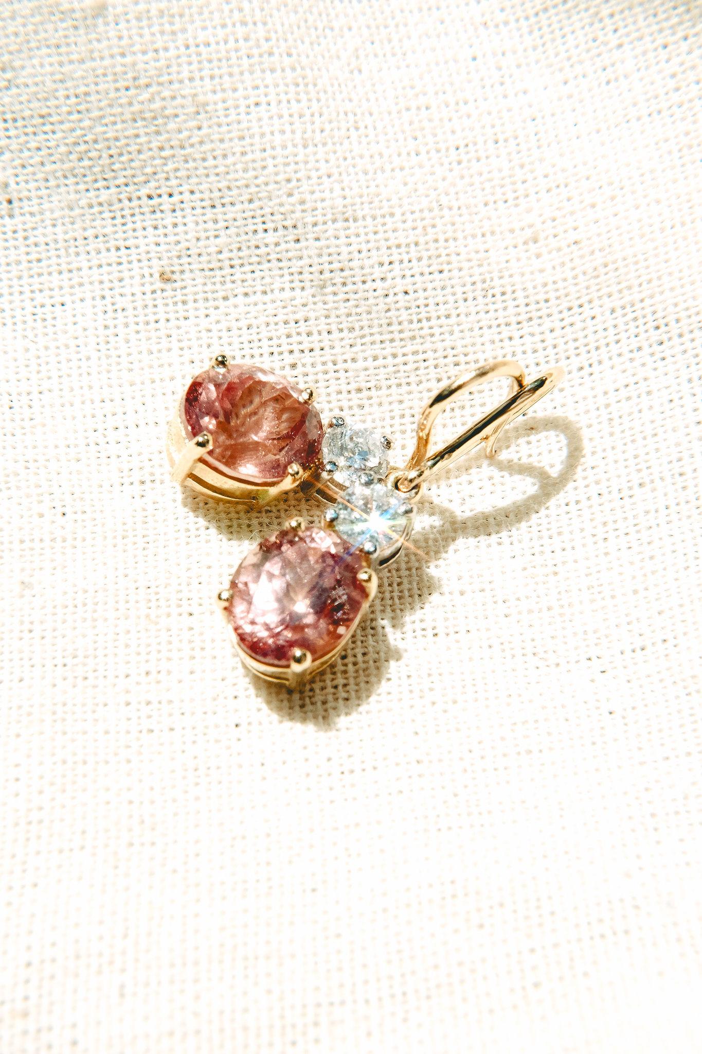 4.83ct Lotus Garnet & Diamond Earrings-Brilliant Cut-18KT Gold-GIA Certified For Sale 1