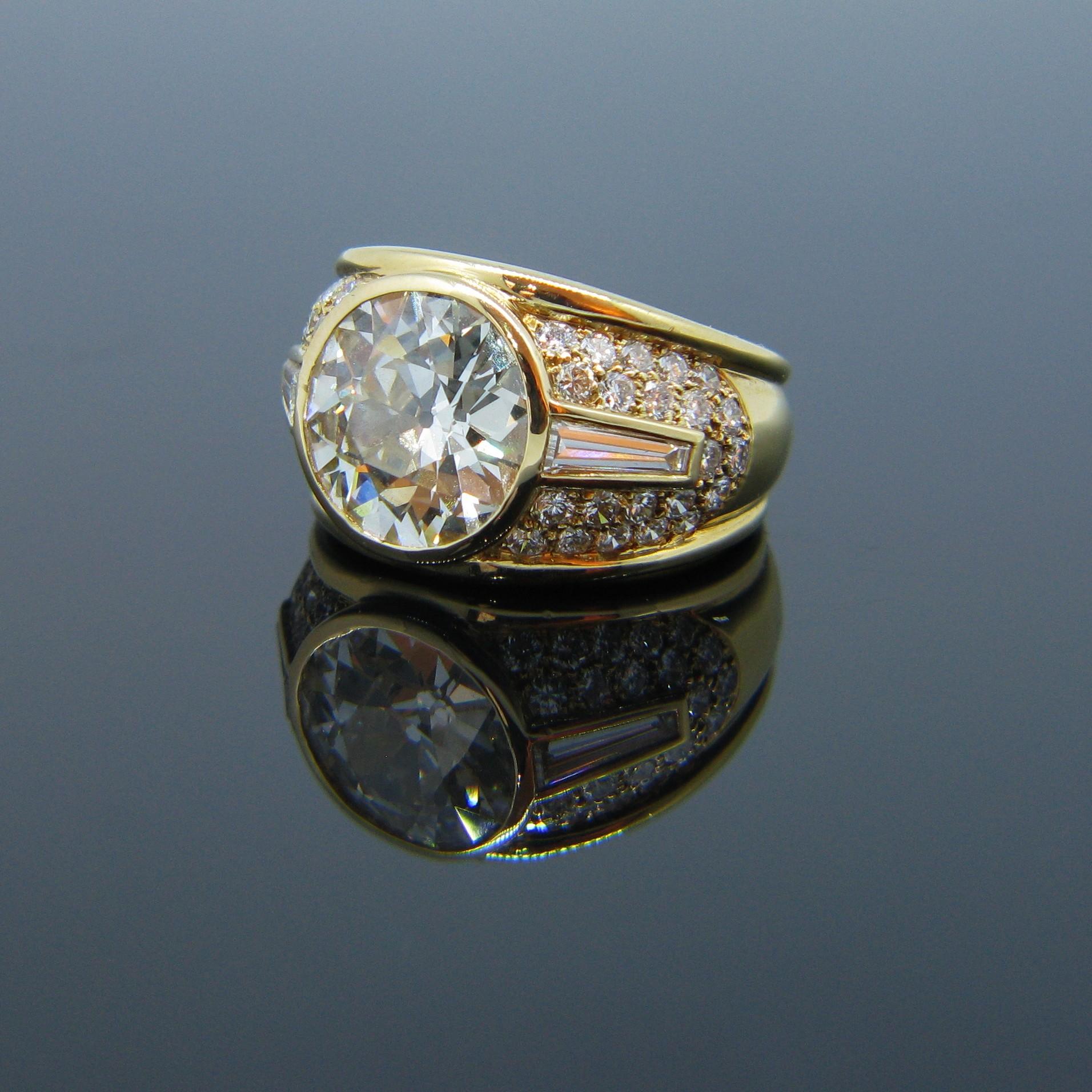 4.83 Carat Vintage Old Cut Diamond Yellow Gold Ring 2