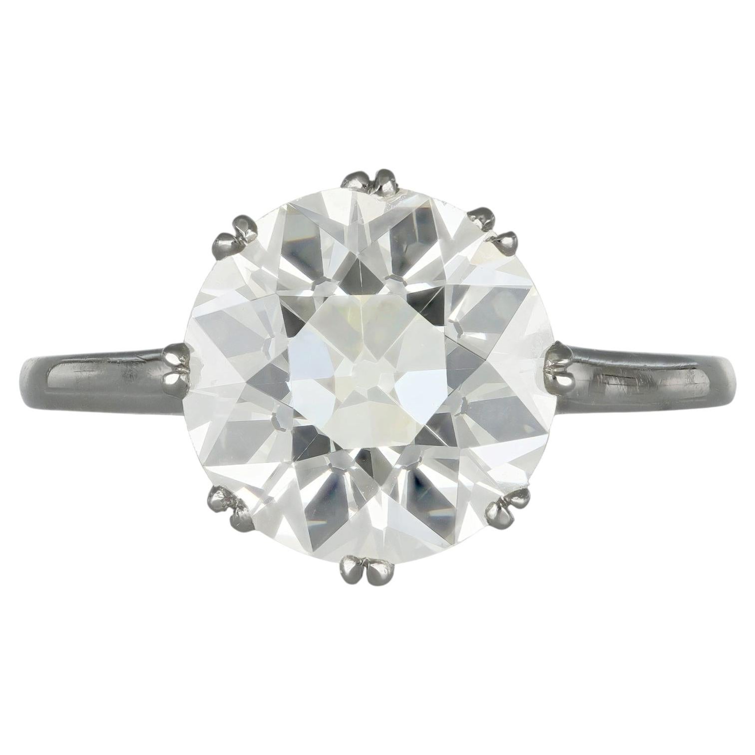 4.84 carat old cut diamond solitaire ring, English, circa 1920.