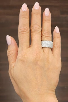 Striking 4.84 Carat Pavé Diamond Statement Ring, 561 Diamonds, 18k White Gold