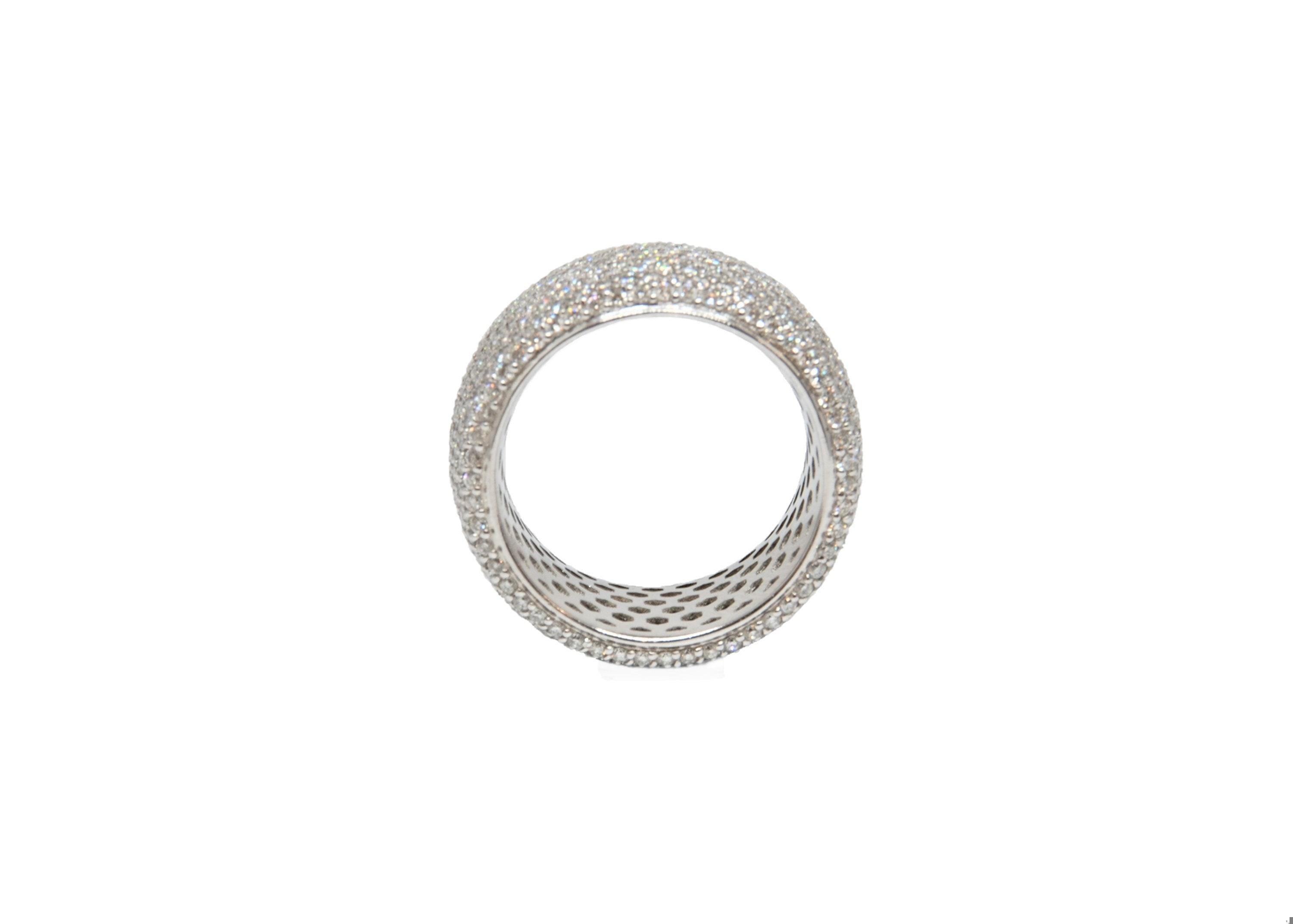 Round Cut 4.84 ct Pave Diamond Eternity Band