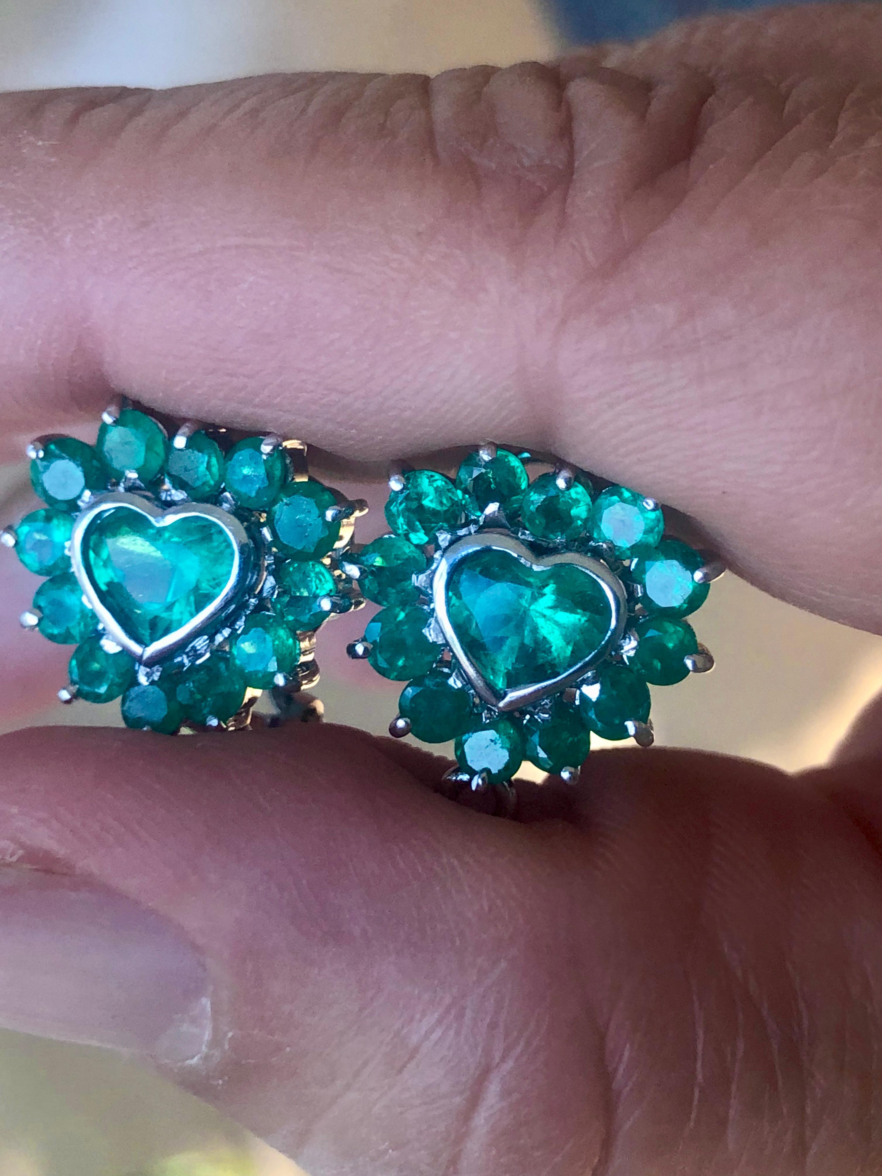 4.85 Carat Emerald Heart Shape 18 Karat White Gold Earrings 2