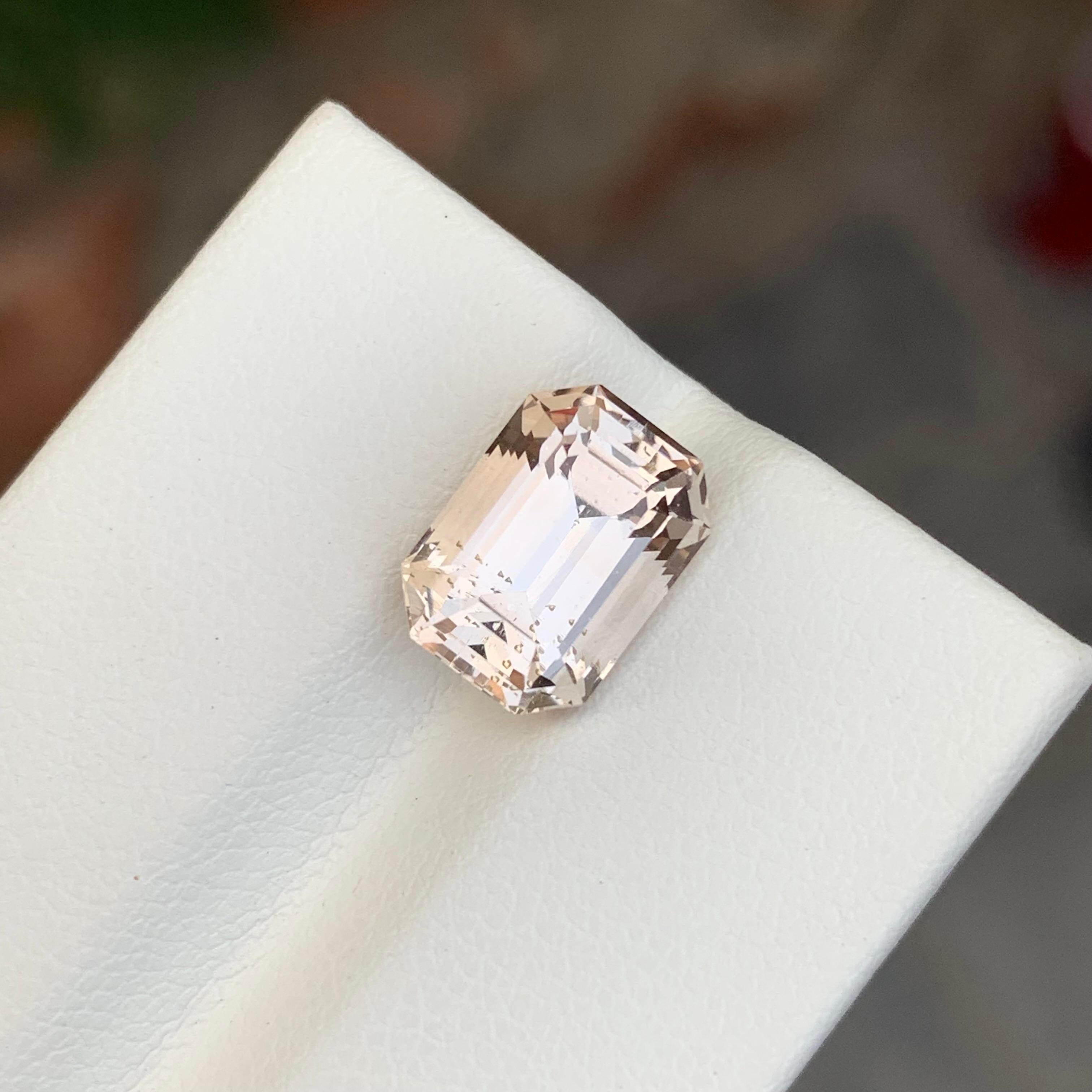 4.85 Karat natürlicher loser Goldtopas Smaragdform Edelstein für Damen oder Herren im Angebot