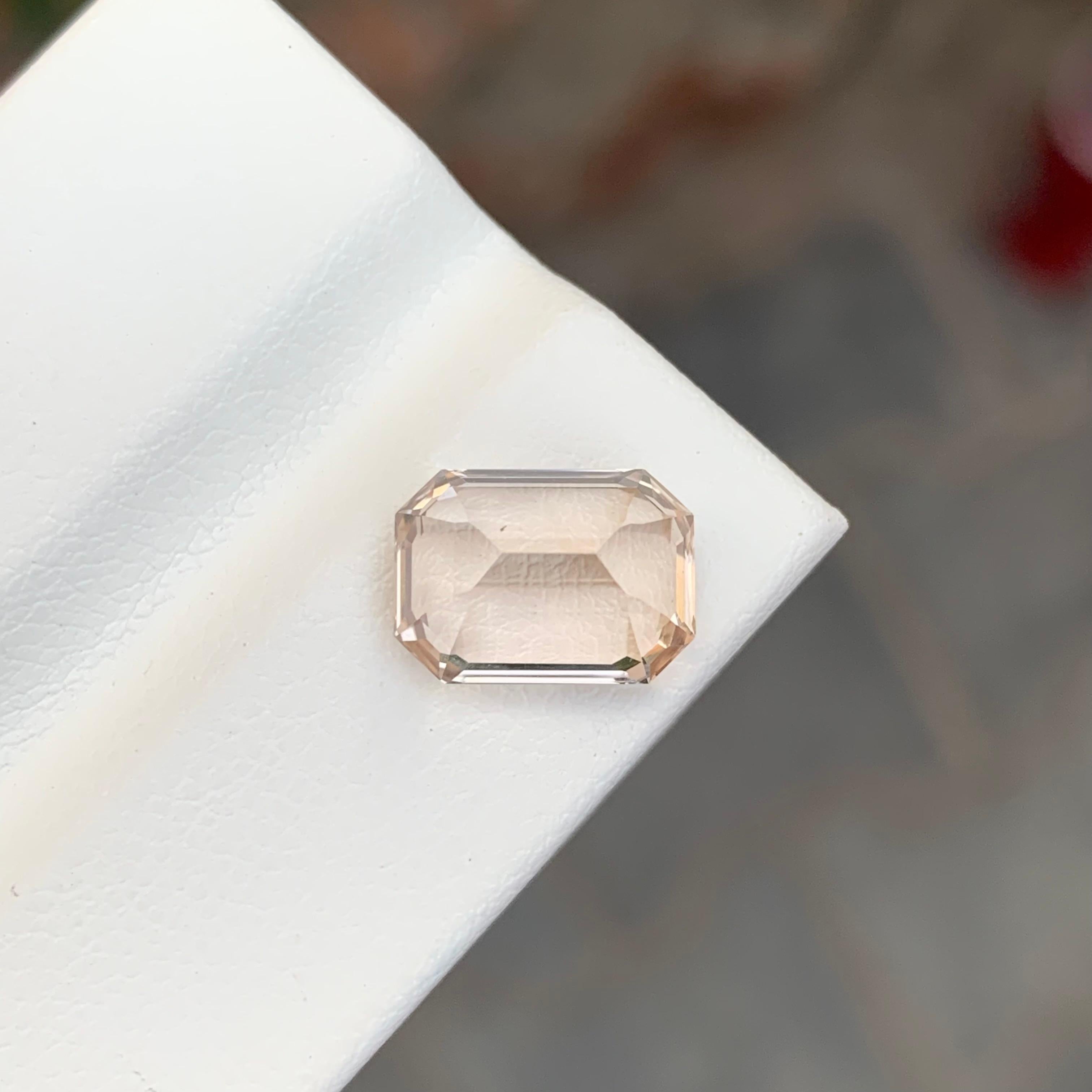 4.85 Karat natürlicher loser Goldtopas Smaragdform Edelstein im Angebot 2