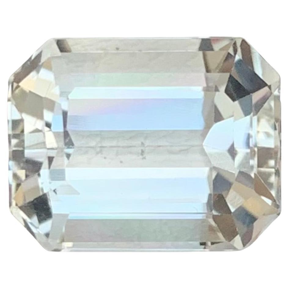 4.85 Carat Pretty Loose Heliodor Emerald Shape Gemstone