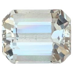 4.85 Carat Pretty Loose Heliodor Emerald Shape Gemstone