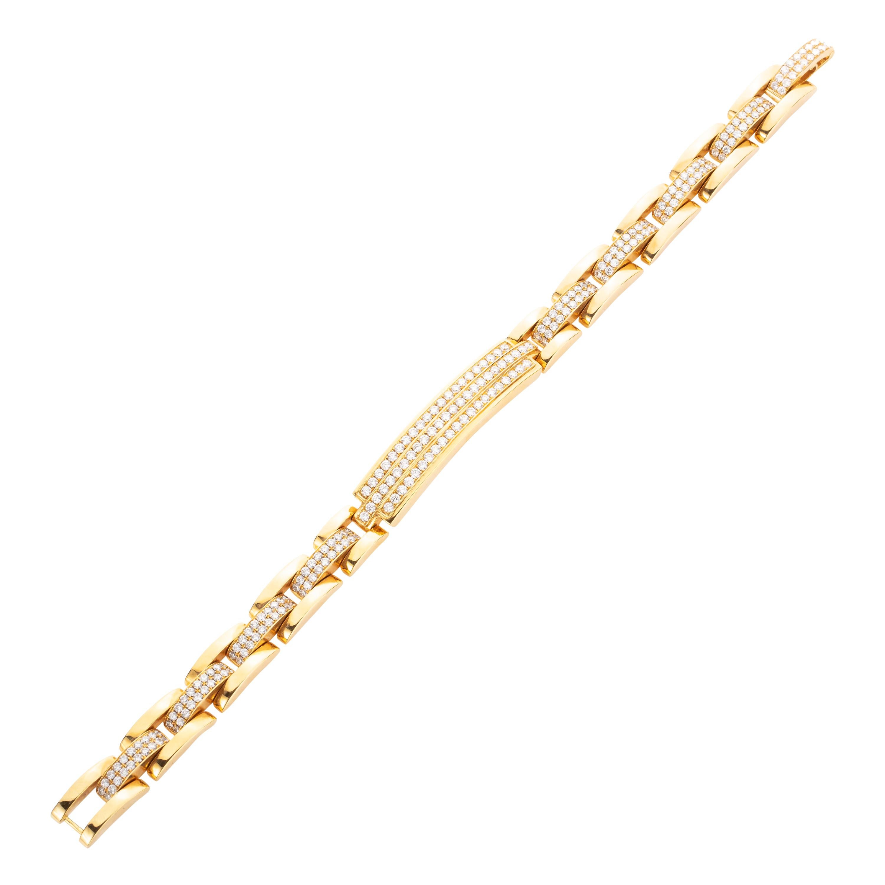 Contemporary 4.85 Carat Round Diamond 18 Karat Yellow Gold Link Bracelet For Sale