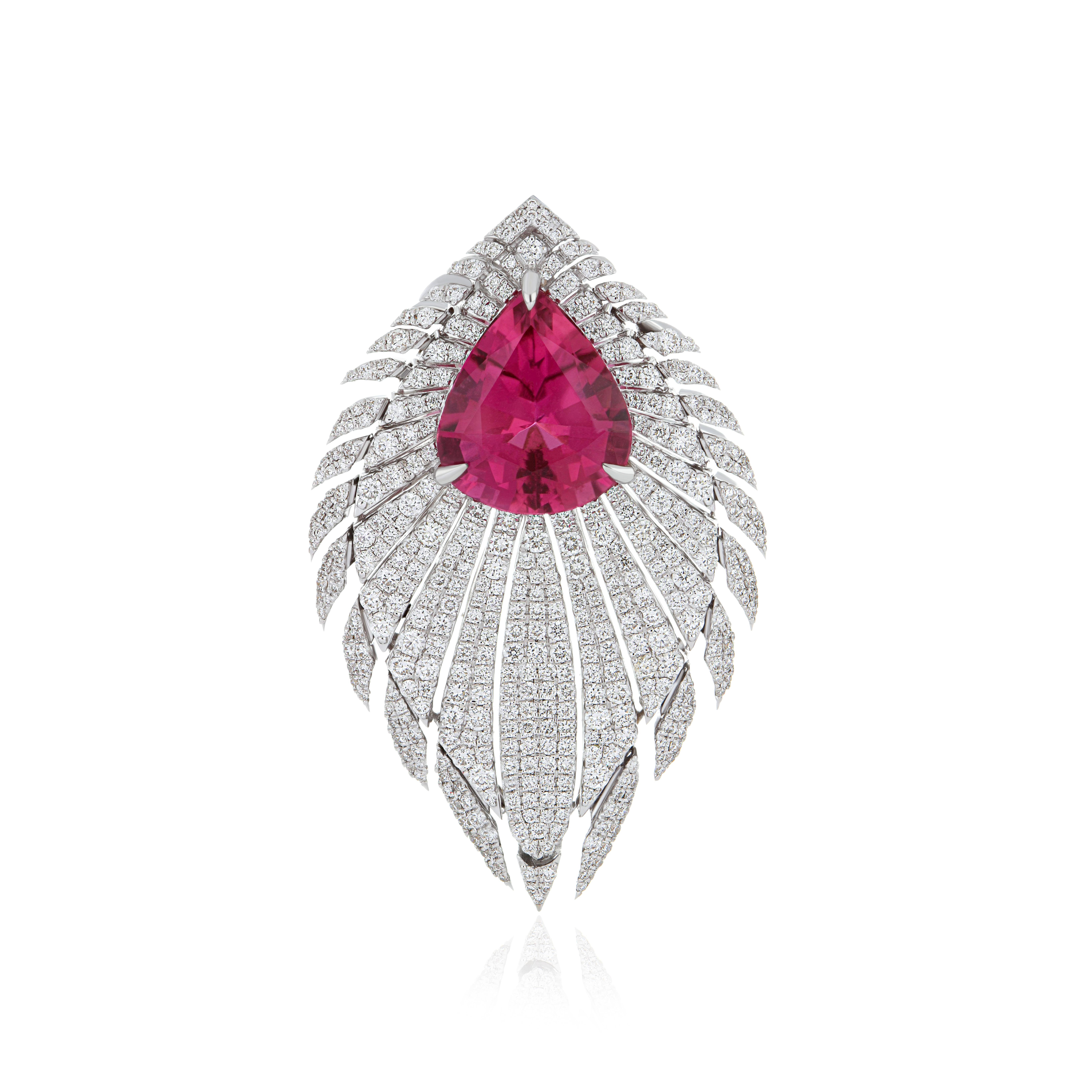 Women's 4.85 Carat Rubellite & Diamond Pendant in 18K White Gold Pendant for Party Wear For Sale