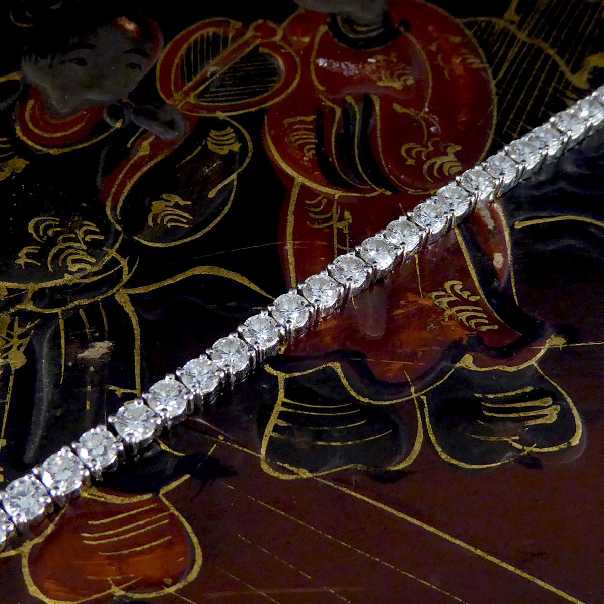 4.85ct Round Brilliant Cut Diamond Tennis Bracelet Set in 18ct White Gold 1