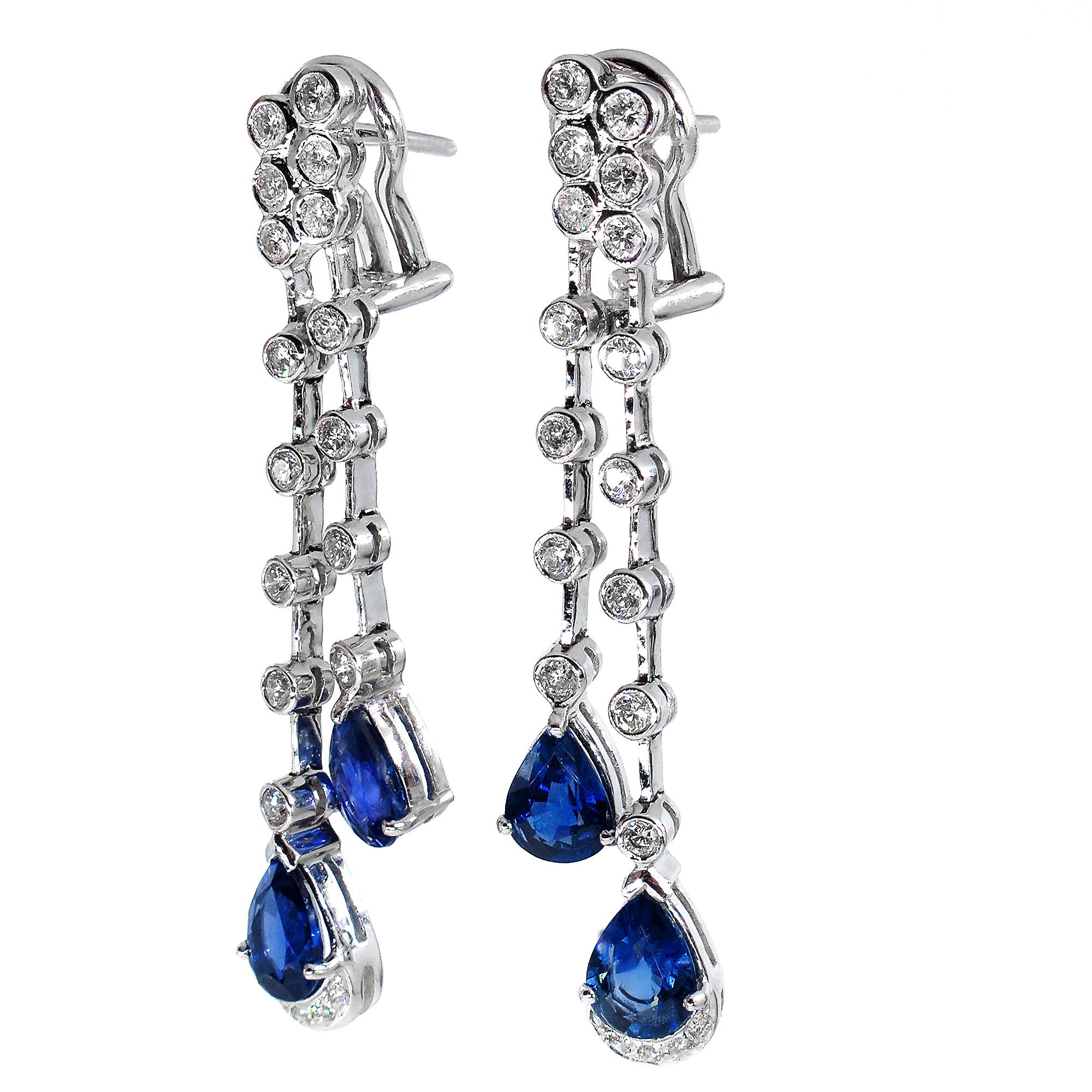 Brighten up your life and your lobes with these spectacular, and exceptionally beautiful, sleek and sexy pair of Gorgeous Diamond and Sapphire Drop Dangling Earrings. Fantastic givet to yourself or to someone you love.
Two lines of diamonds drops