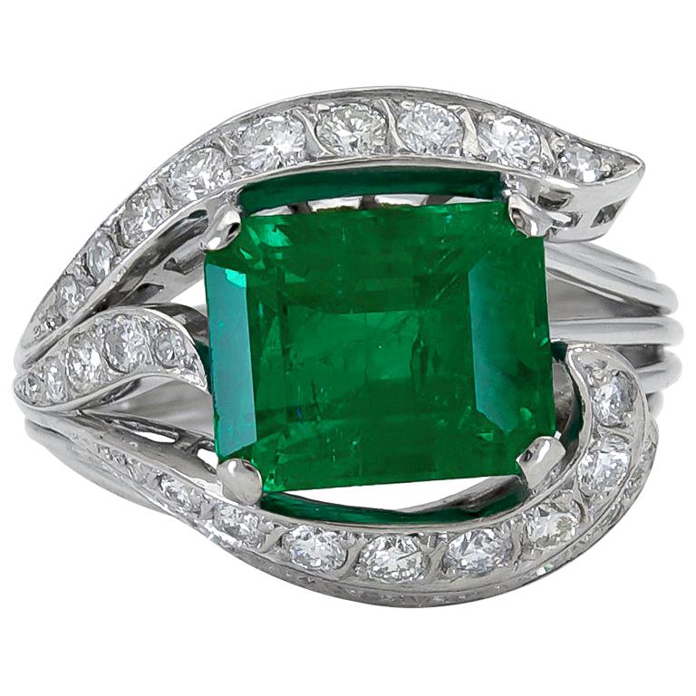 4.86 Carat Green Emerald and Diamond Cocktail Ring For Sale