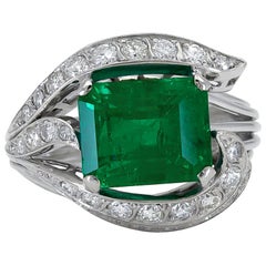 Retro 4.86 Carat Green Emerald and Diamond Cocktail Ring