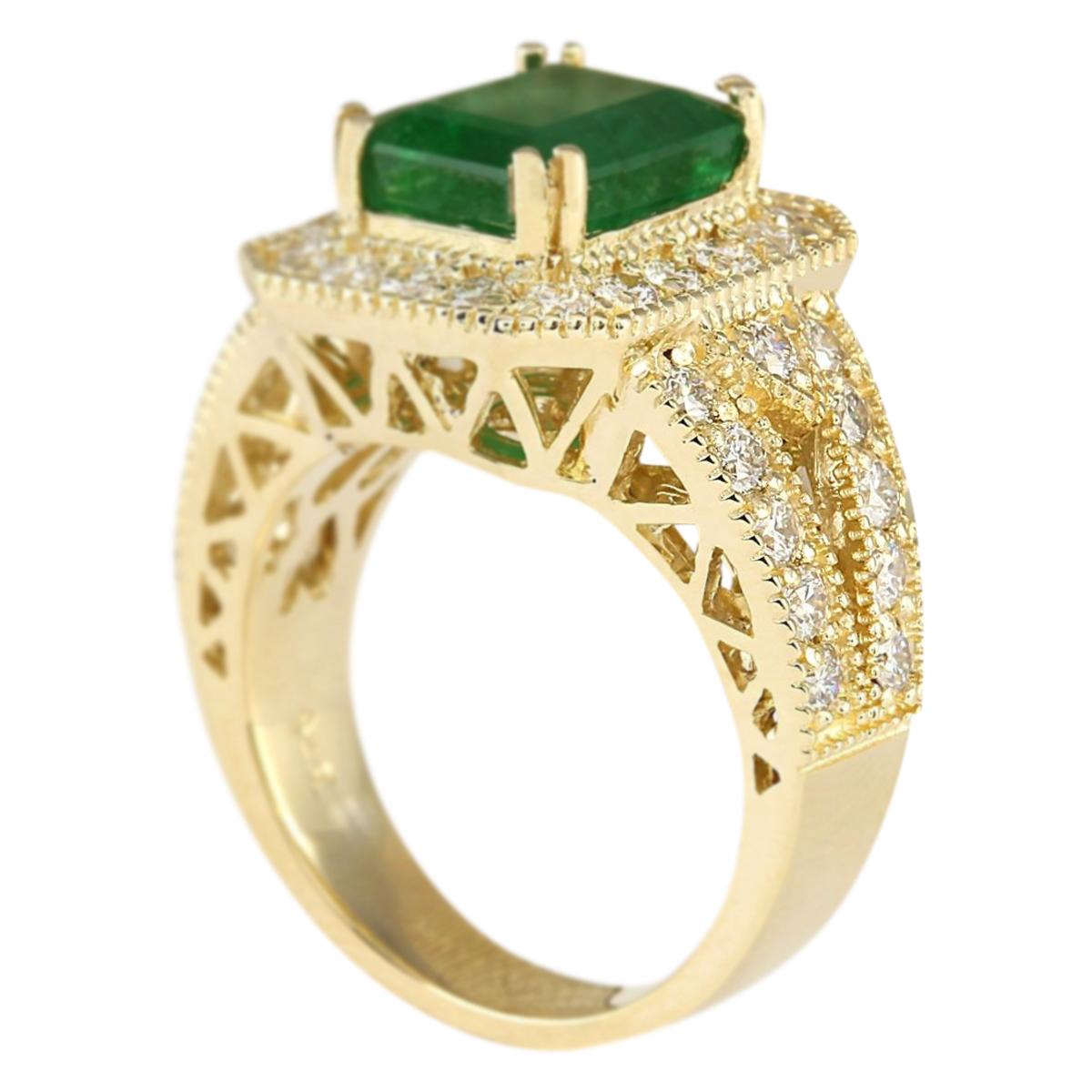 Modern Emerald Diamond Ring In 14 Karat Yellow Gold Diamond Ring For Sale