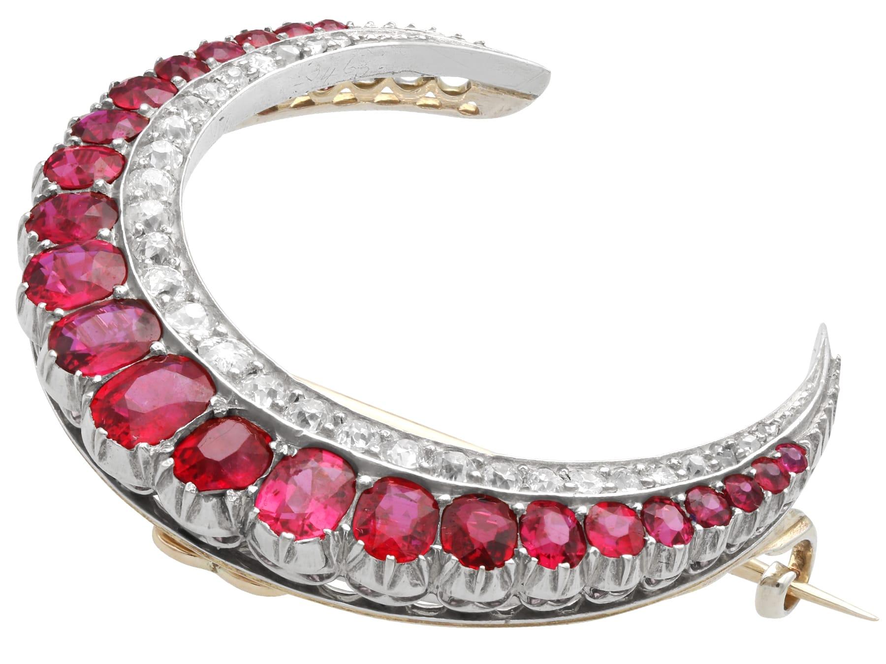 4.86 Carat Thai Ruby 0.88 Carat Diamond 9k Yellow Gold Brooch Circa 1890 For Sale 1